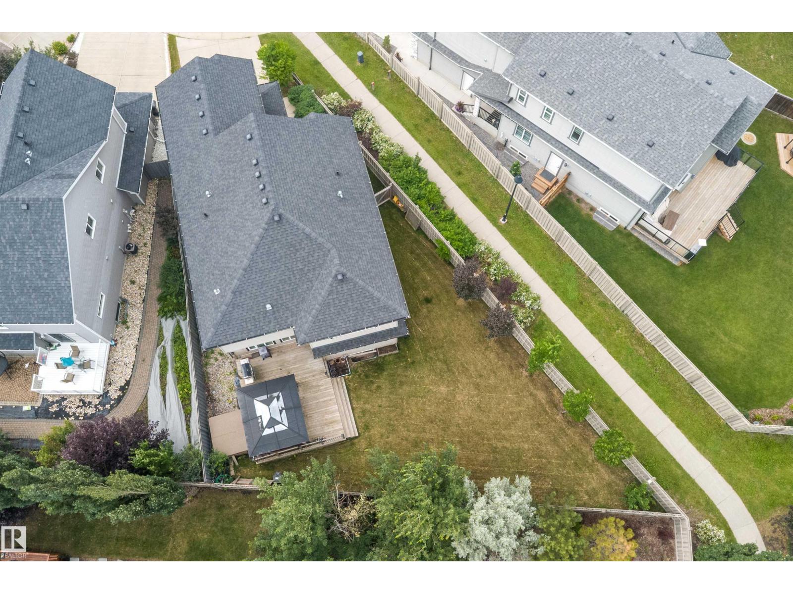 967 175 ST SW - 60