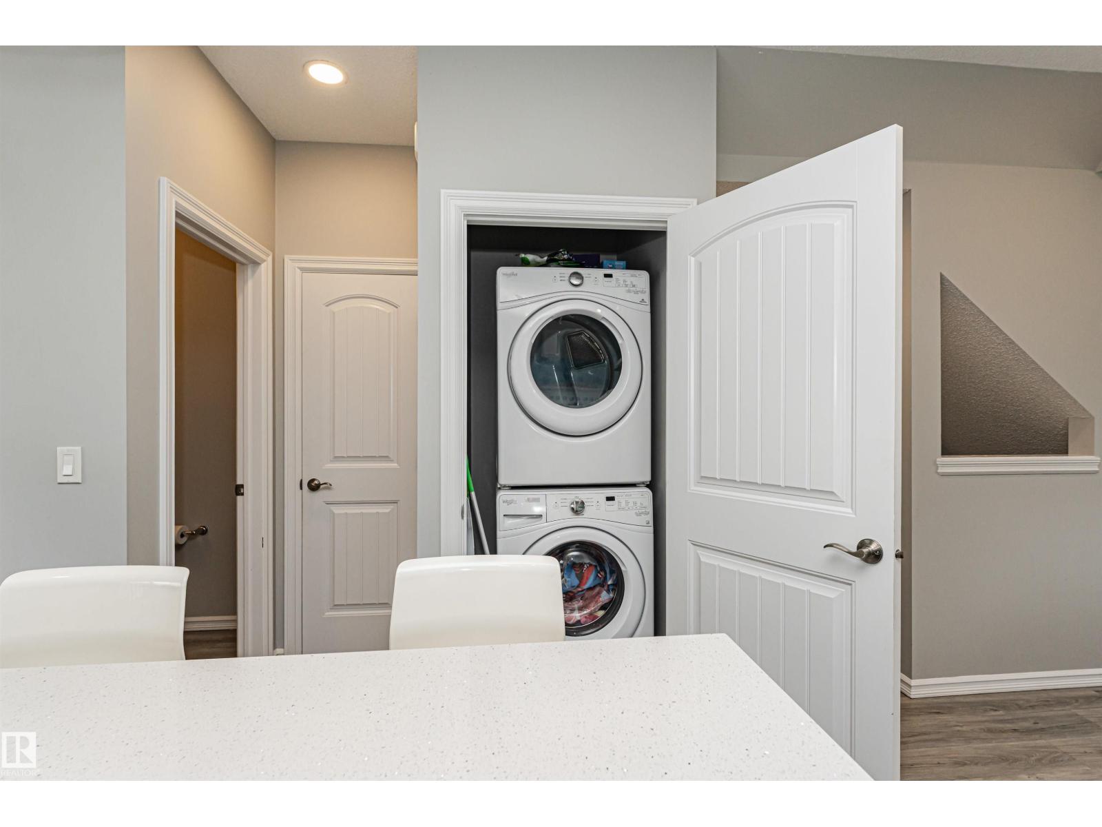 #61 215 SADDLEBACK RD NW - 13