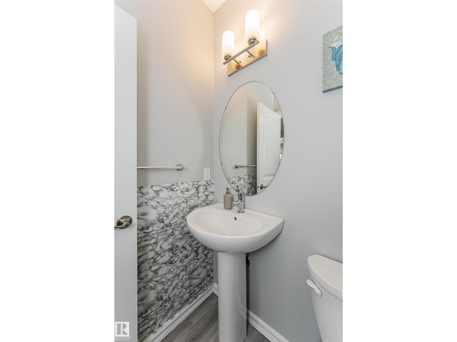 #61 215 SADDLEBACK RD NW - 14