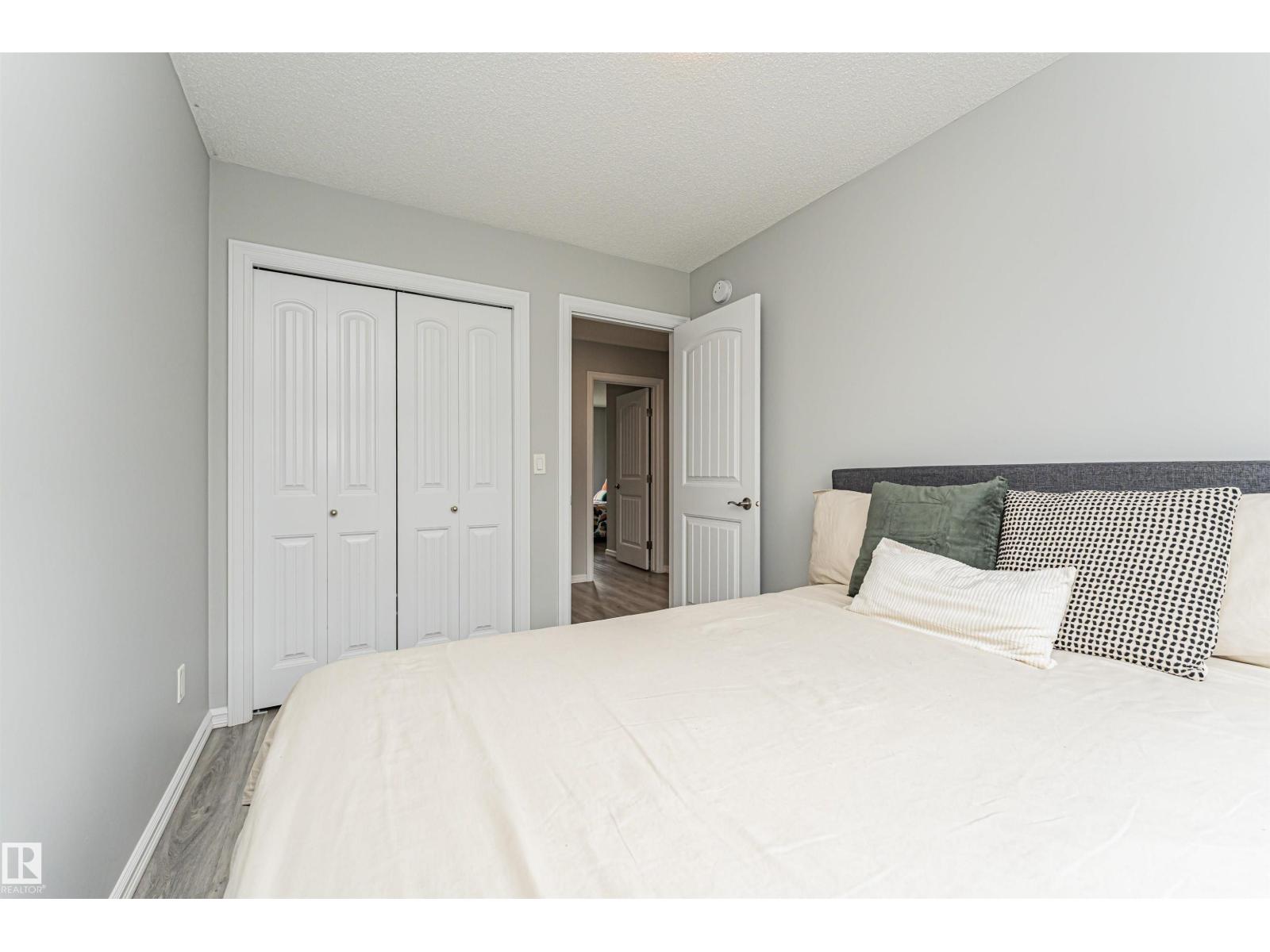 #61 215 SADDLEBACK RD NW - 25