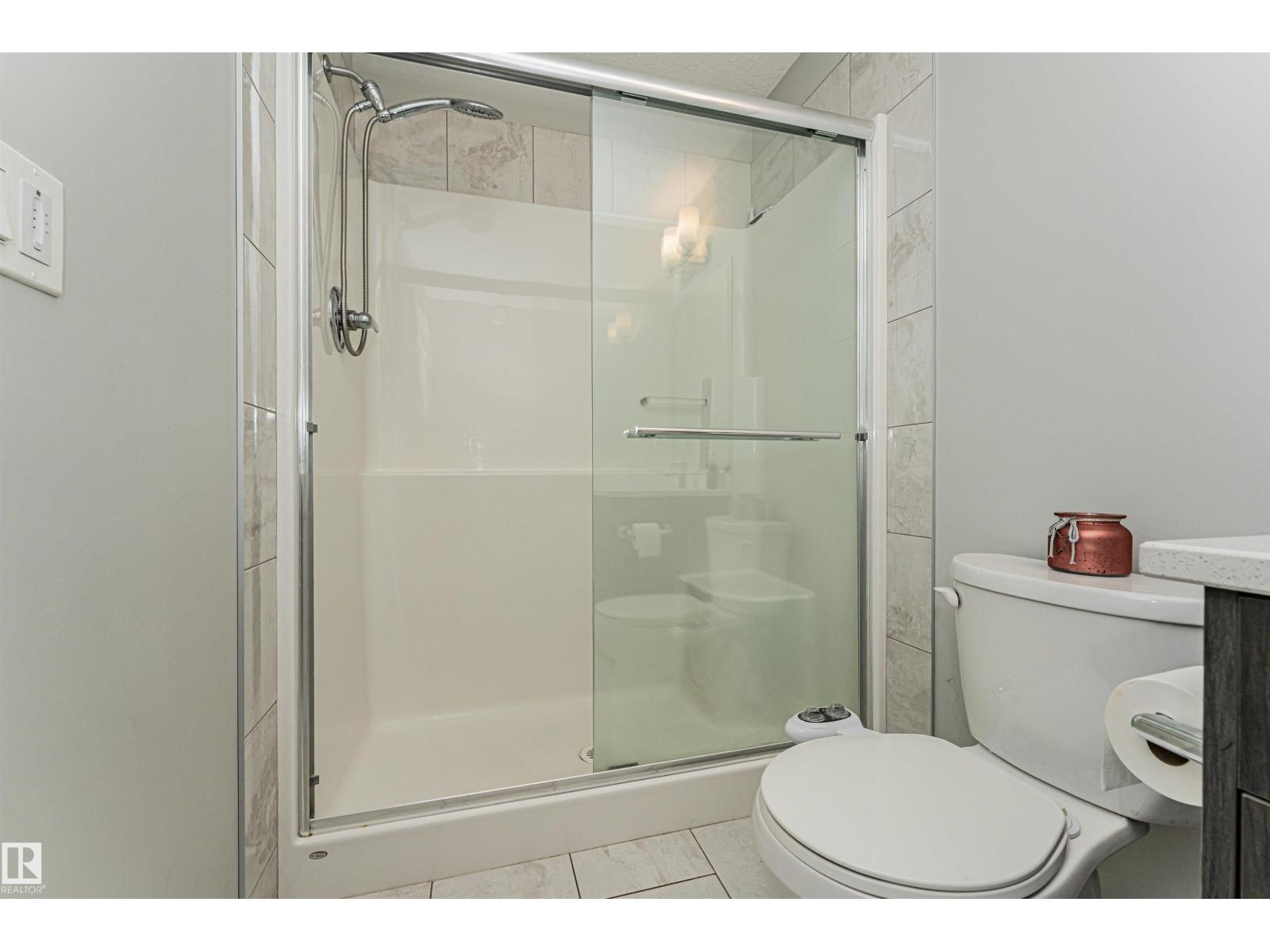 #61 215 SADDLEBACK RD NW - 28