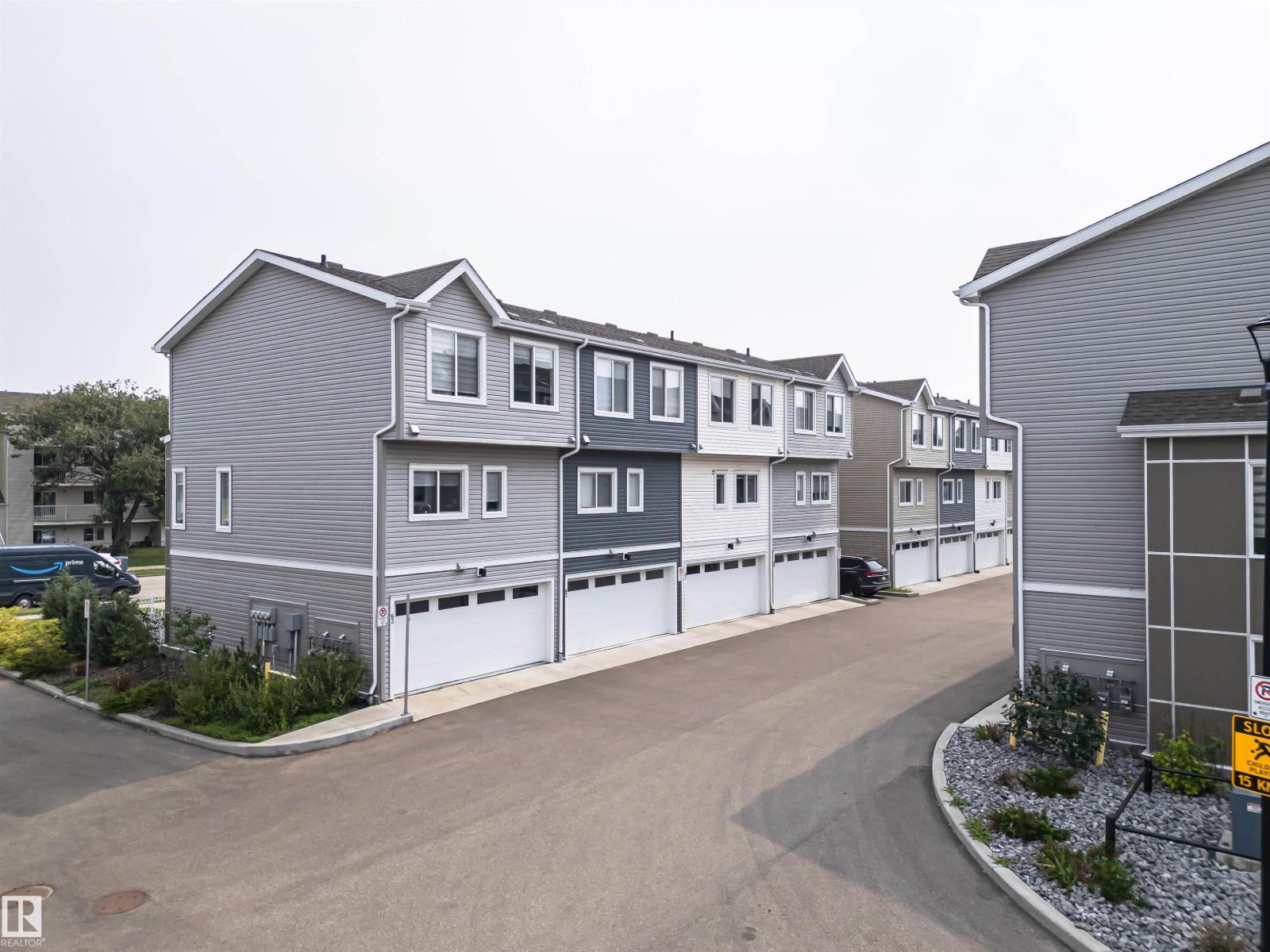 #61 215 SADDLEBACK RD NW - 36