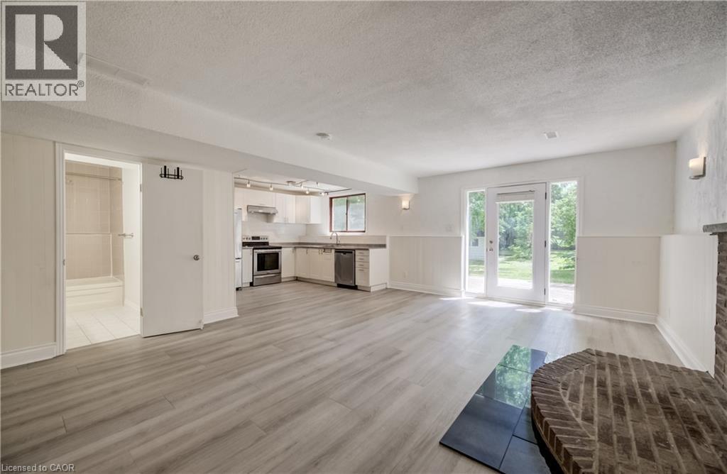 197 SOUTHWOOD Drive - 34
