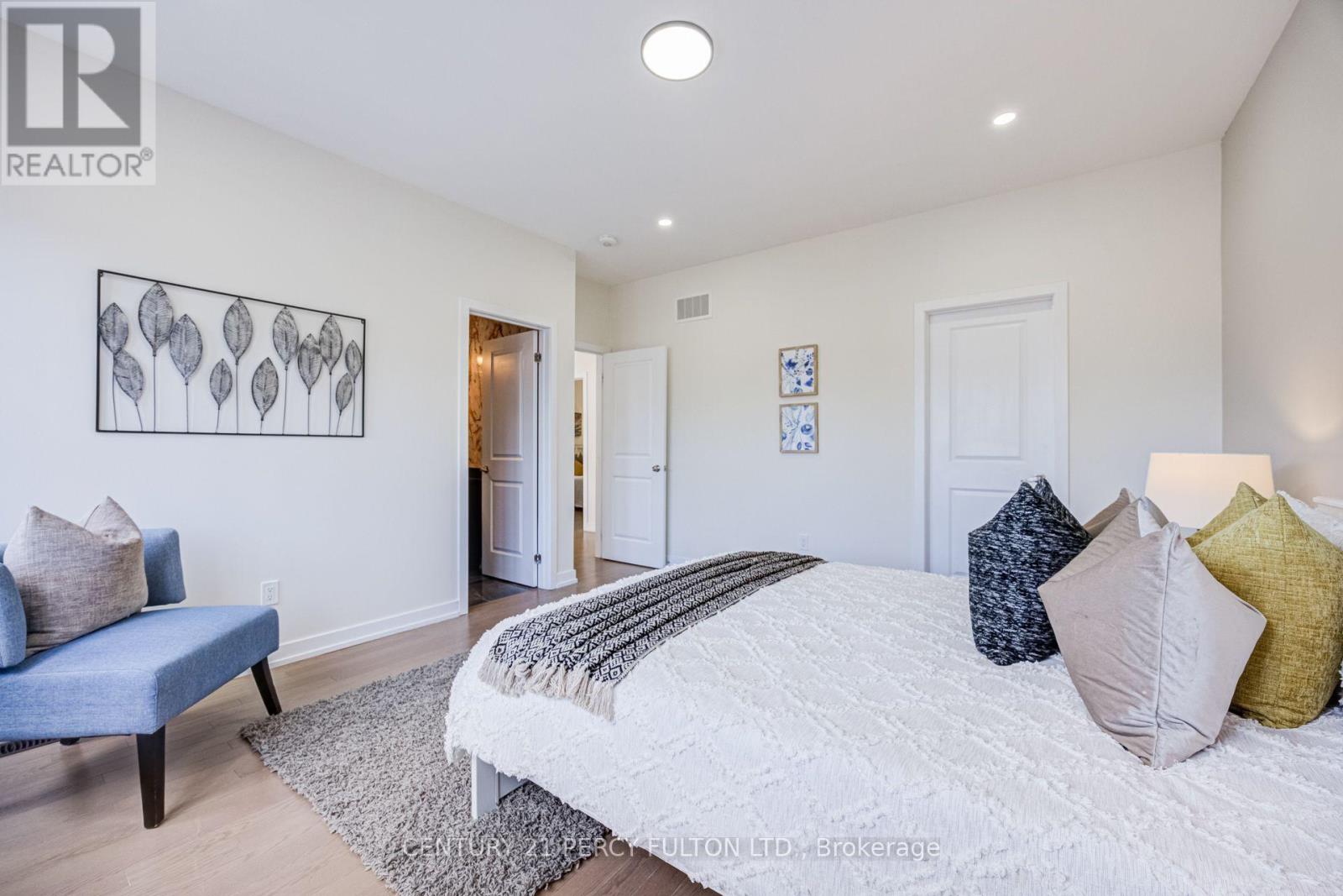 #34 400 FINCH AVENUE - 28