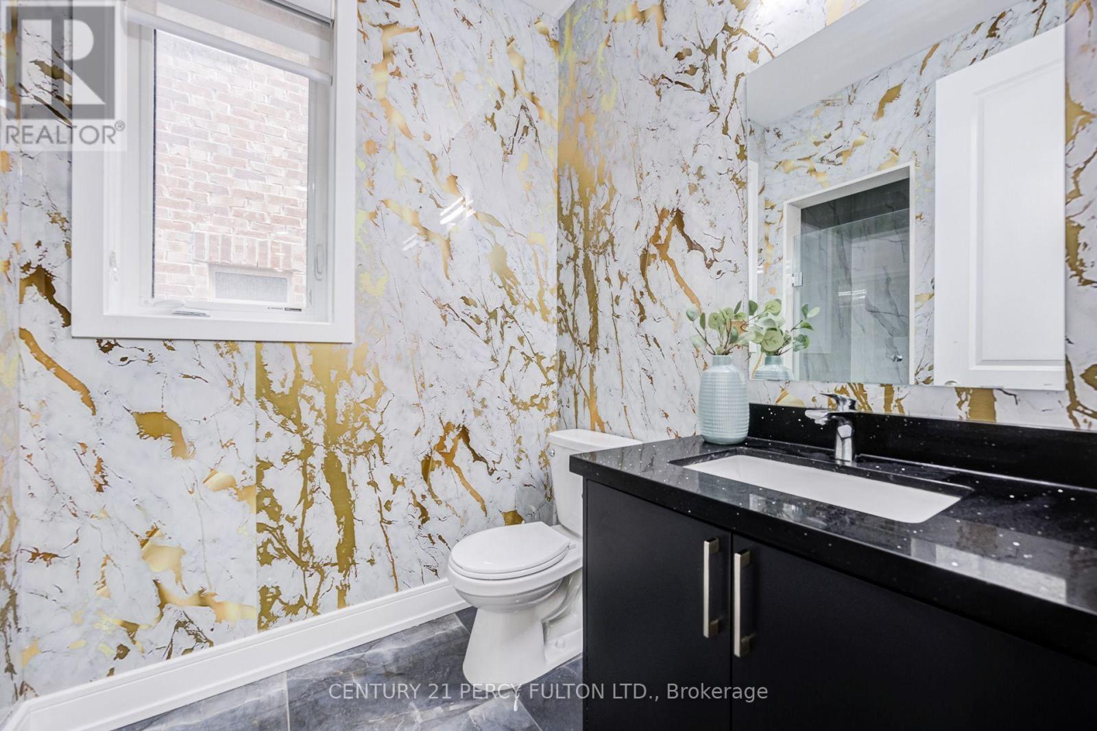 #34 400 FINCH AVENUE - 3