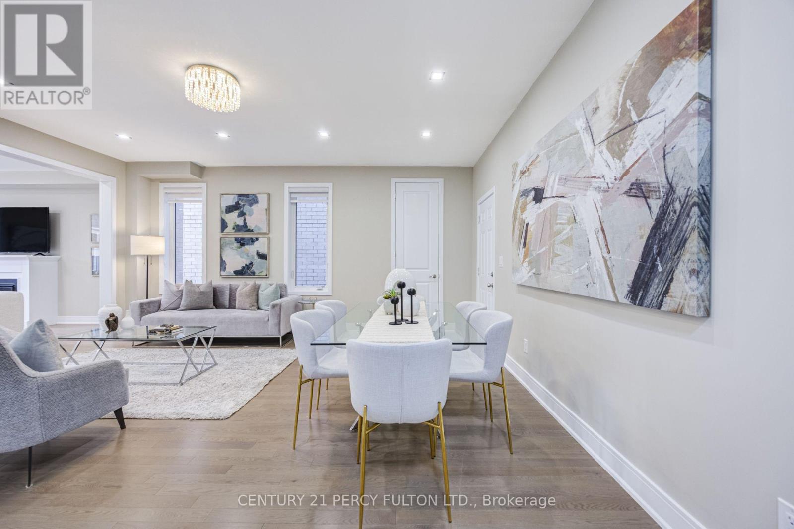 #34 400 FINCH AVENUE - 4