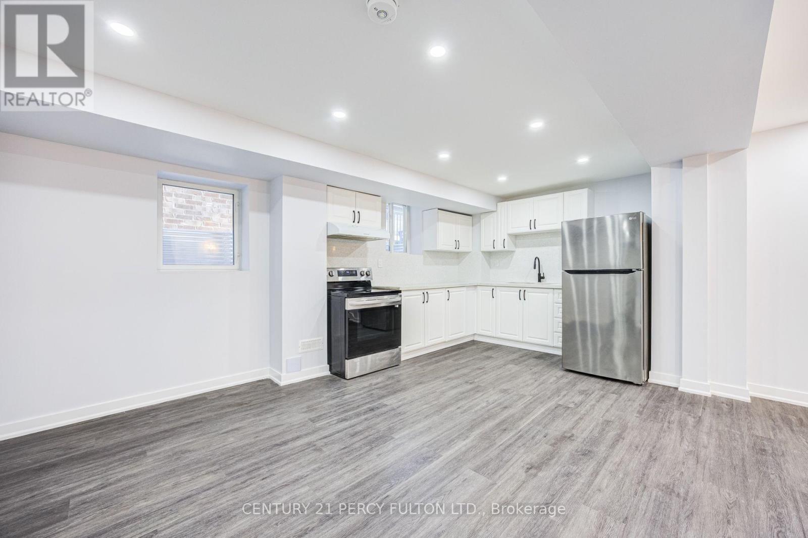 #34 400 FINCH AVENUE - 46
