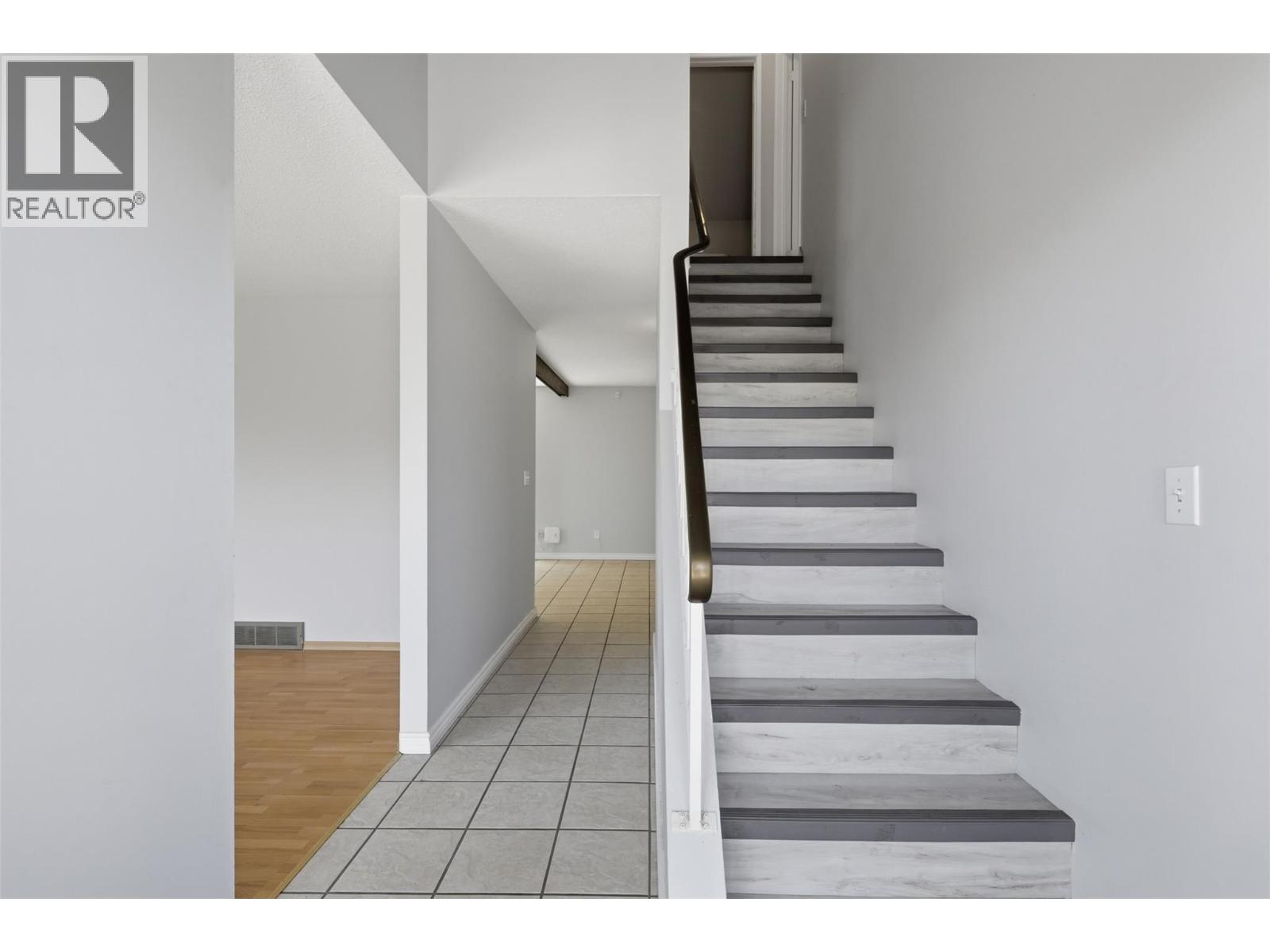 2195 SIFTON Lane - 7