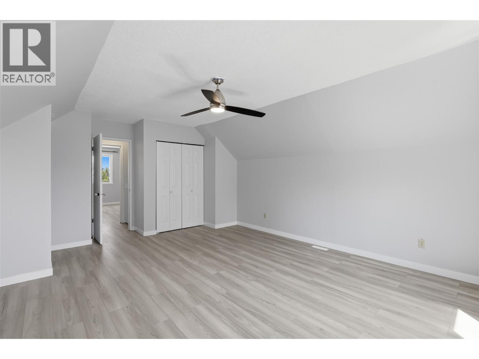 2195 SIFTON Lane - 32