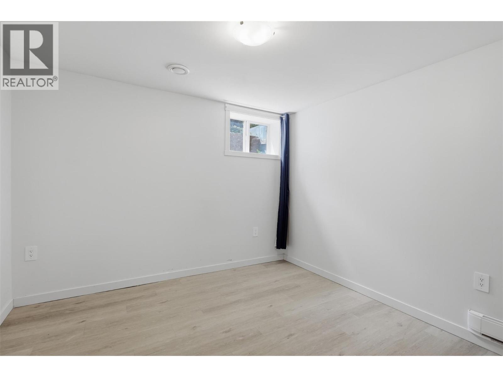 2195 SIFTON Lane - 56