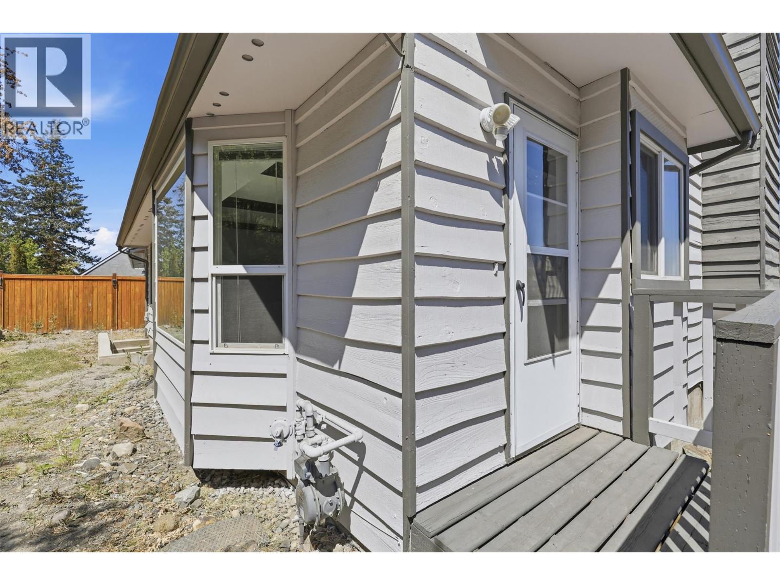 2195 SIFTON Lane - 37