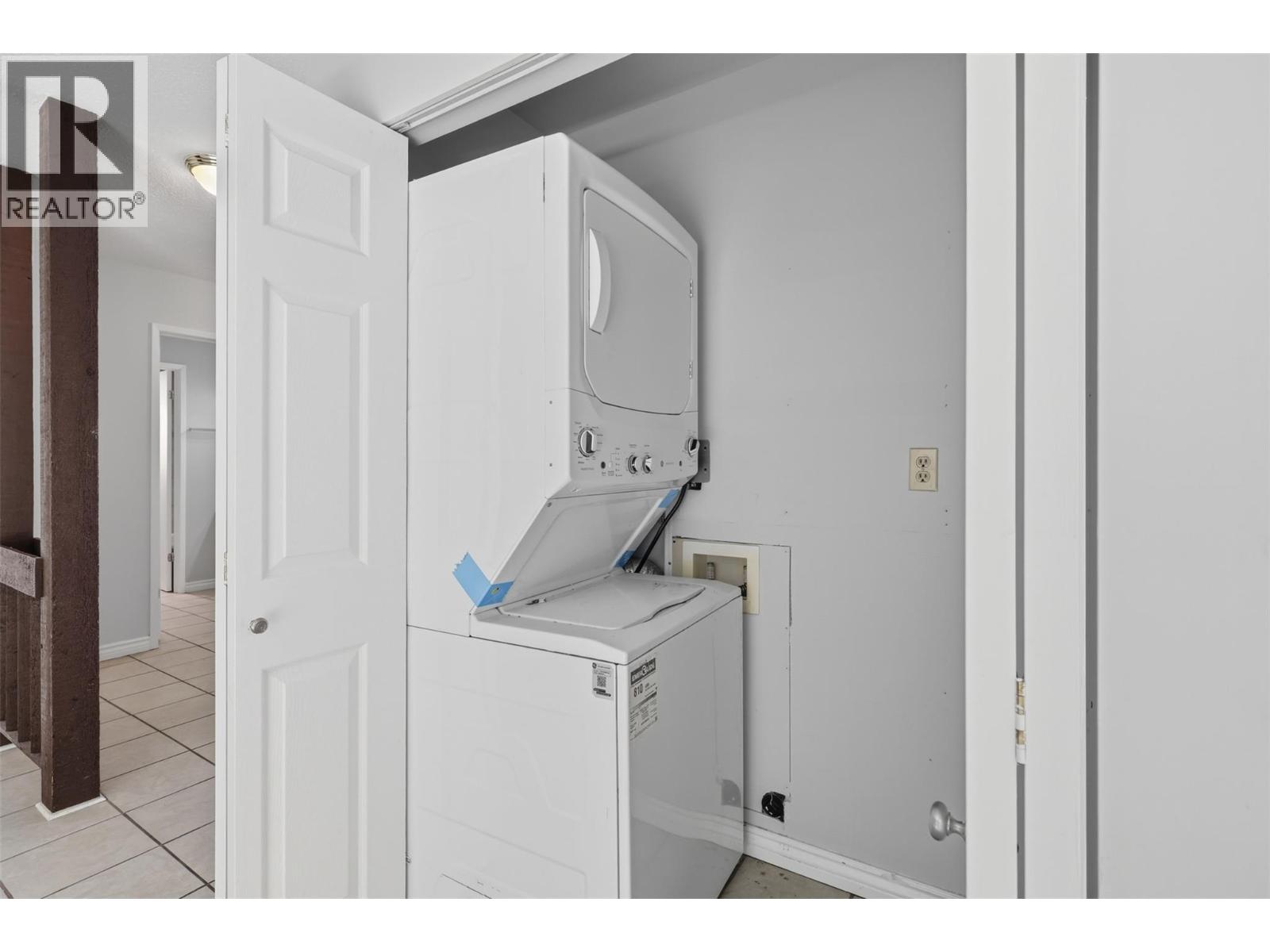 2195 SIFTON Lane - 28