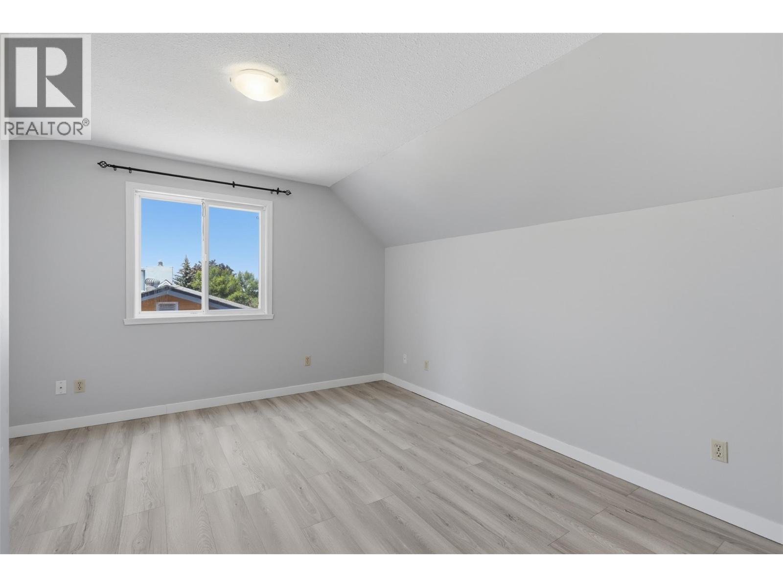 2195 SIFTON Lane - 35