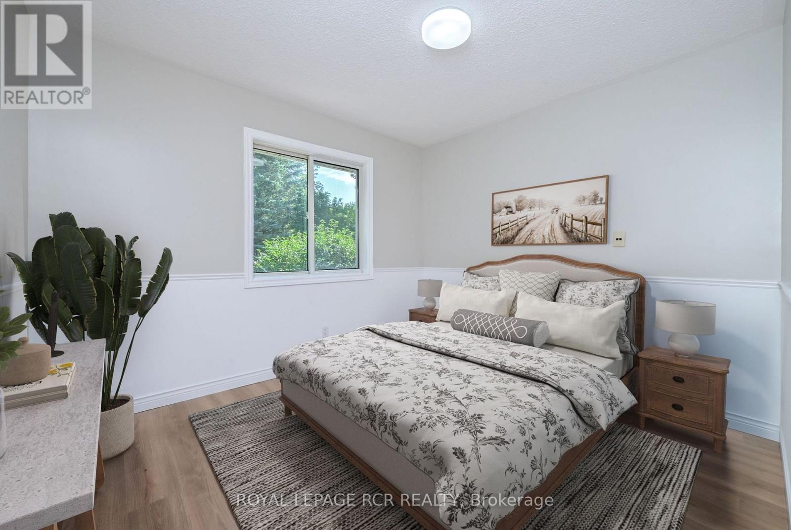 31 ENGLISH DRIVE - 27