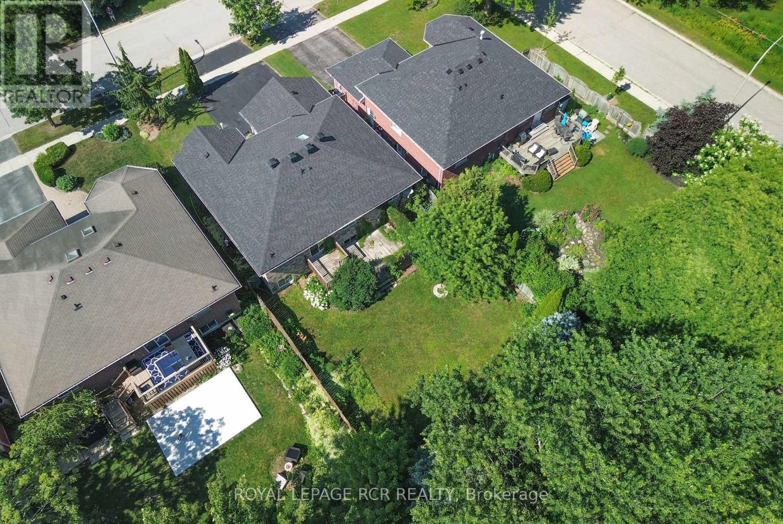 31 ENGLISH DRIVE - 41