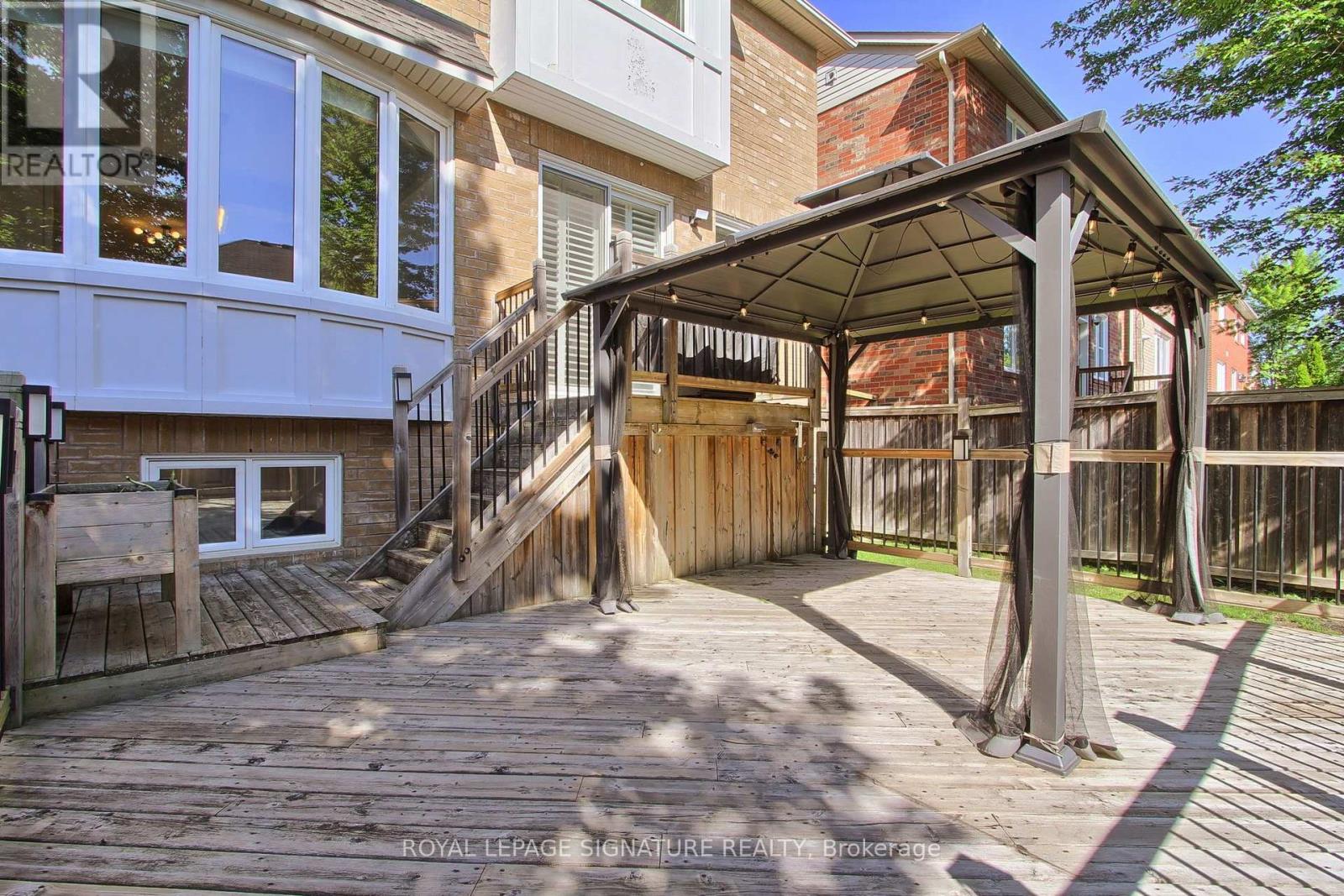 45 MAE BROOKS DRIVE - 40
