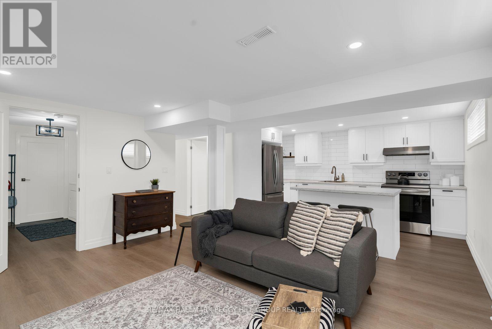 184 WOODLAND DRIVE - Image 15