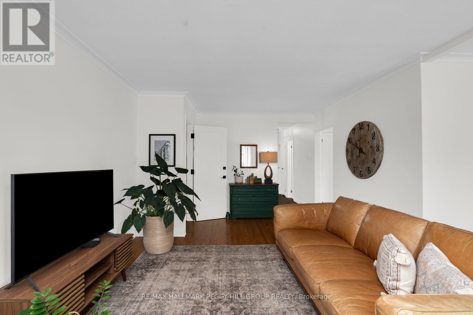 184 WOODLAND DRIVE - Image 8