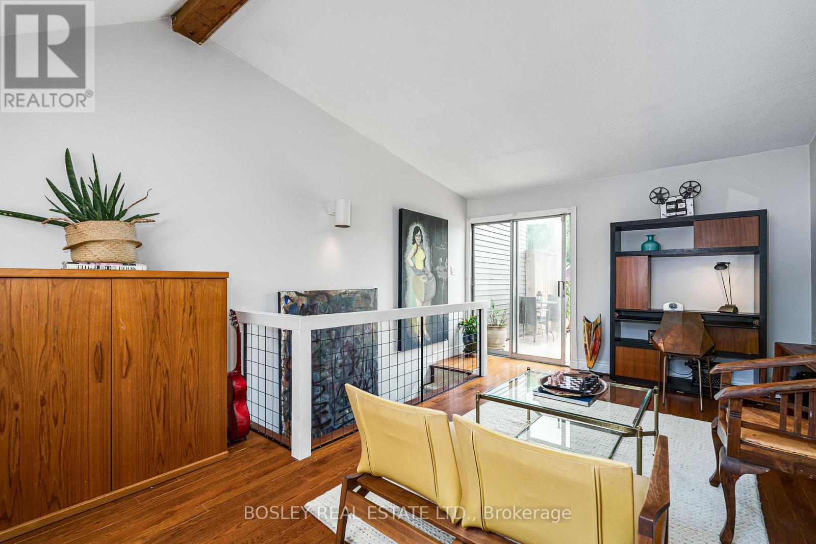 16 BLONG AVENUE - 31