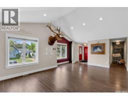 Family room - 140 10th Street, Humboldt, SK S0K2A0 Photo 9