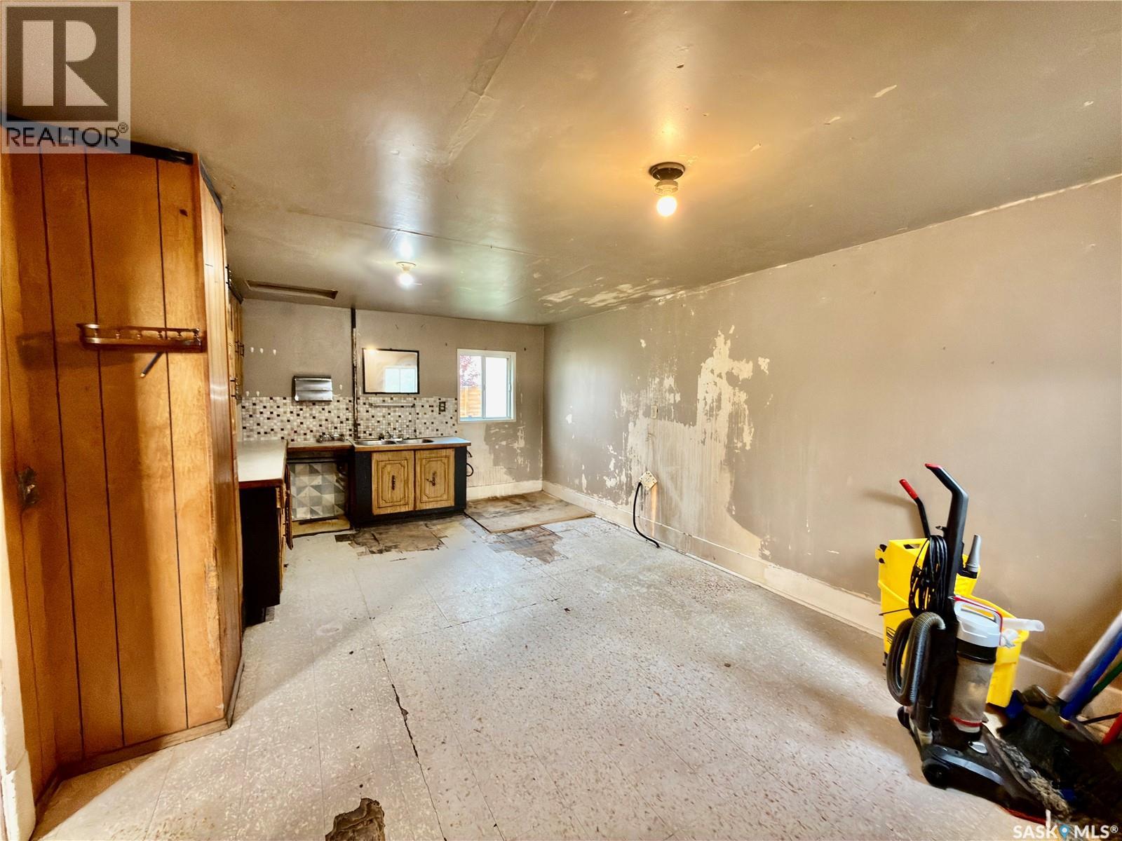 313 Grant AVENUE - 10