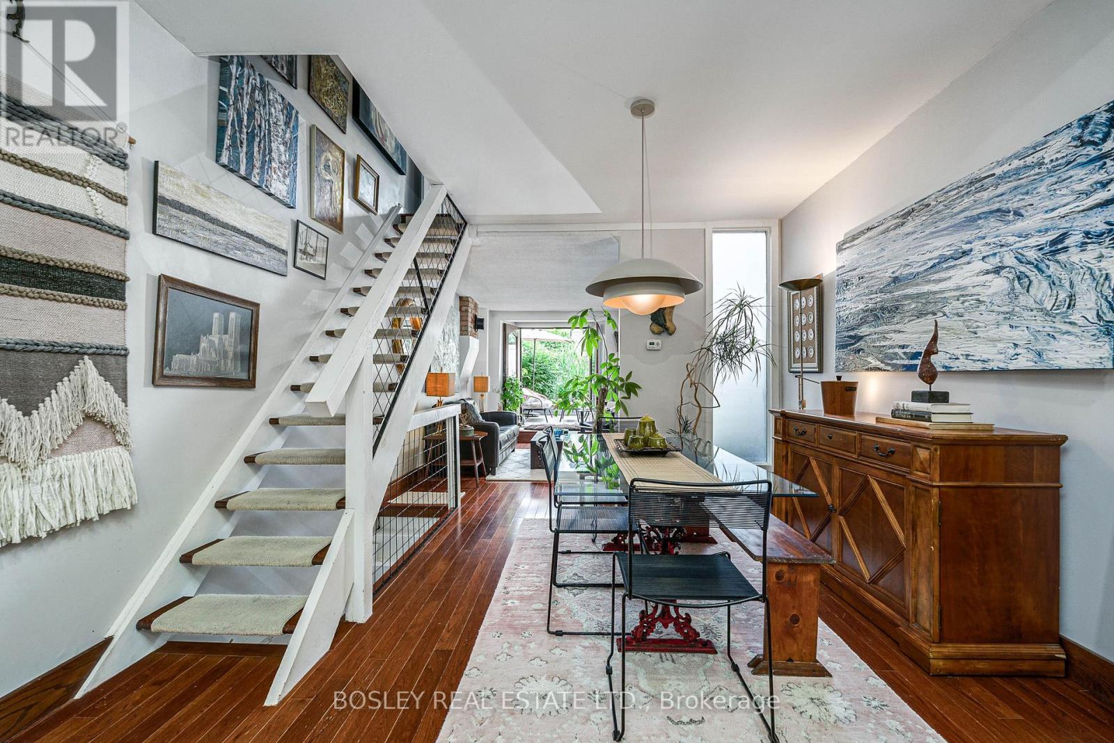 16 BLONG AVENUE - 8