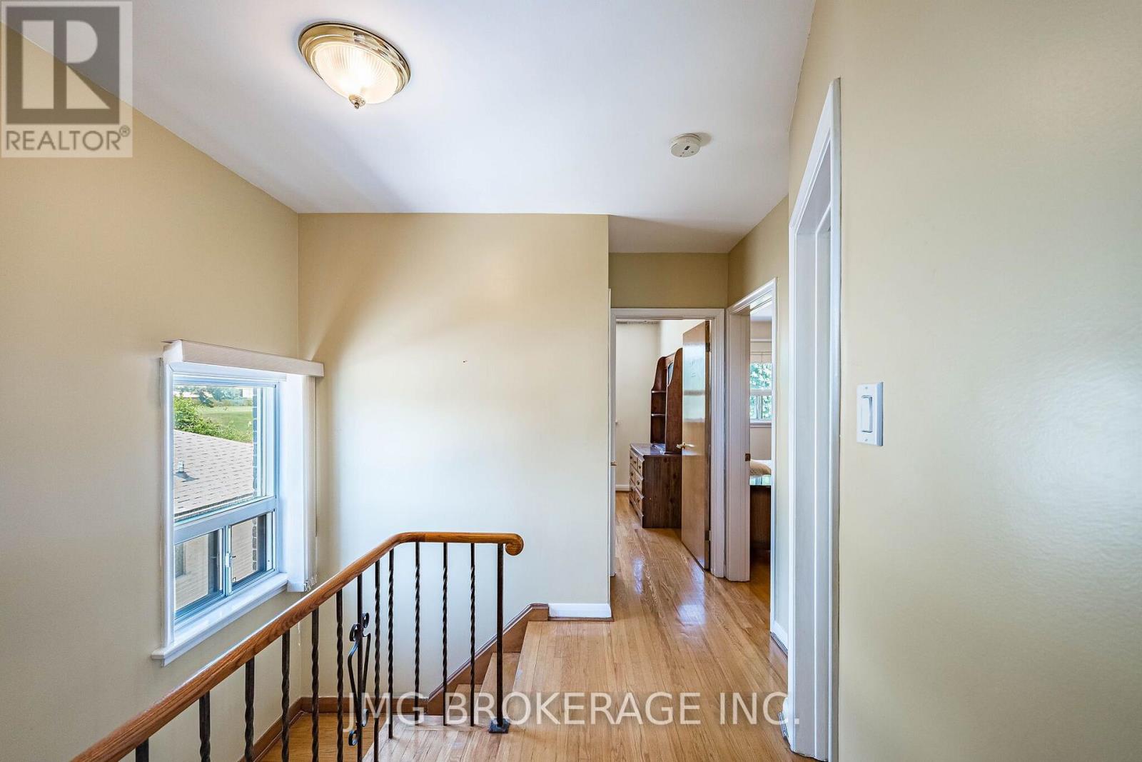 53 FOXRUN AVENUE - 19