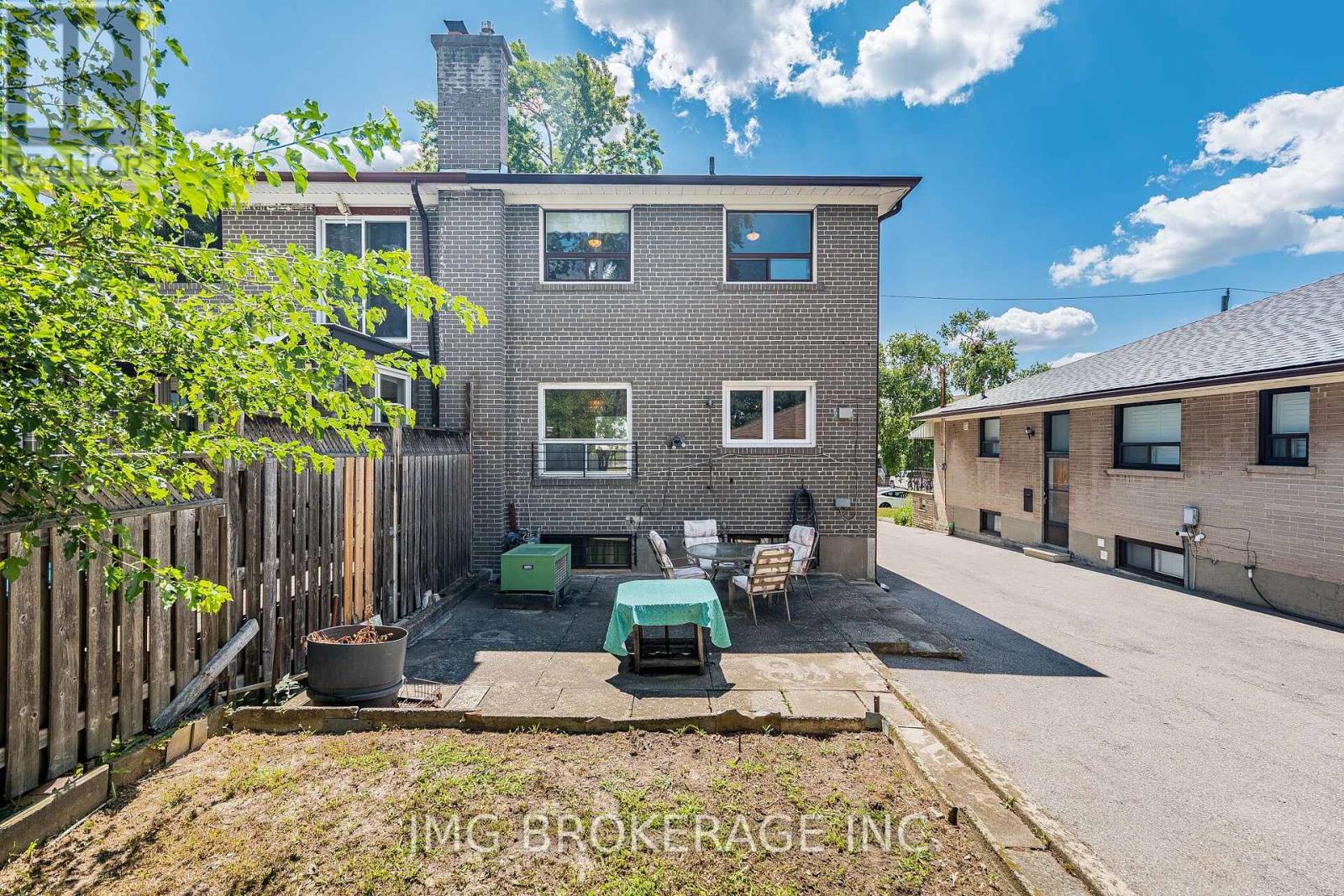 53 FOXRUN AVENUE - Image 46