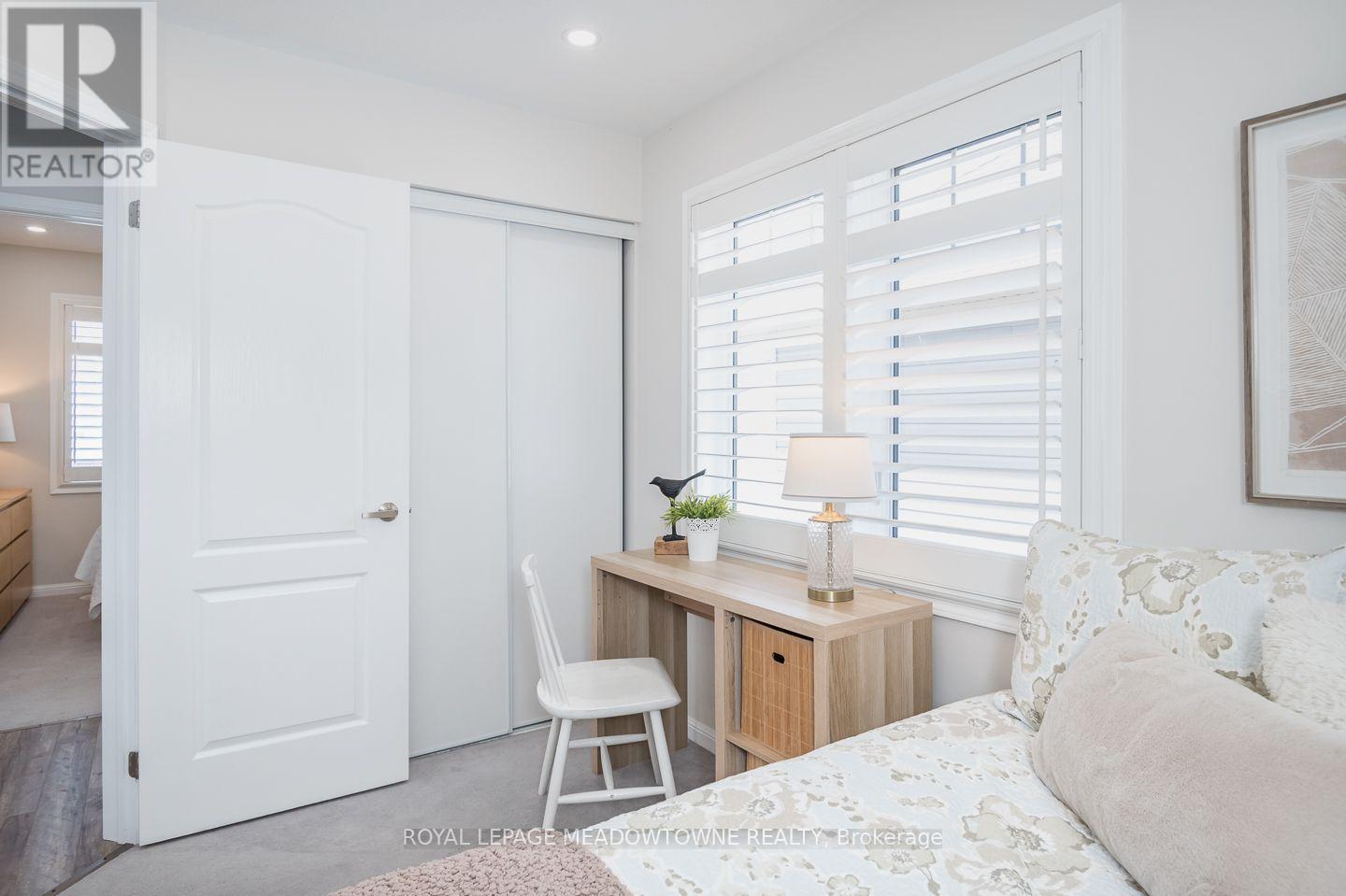 #104 6020 DERRY ROAD - 34
