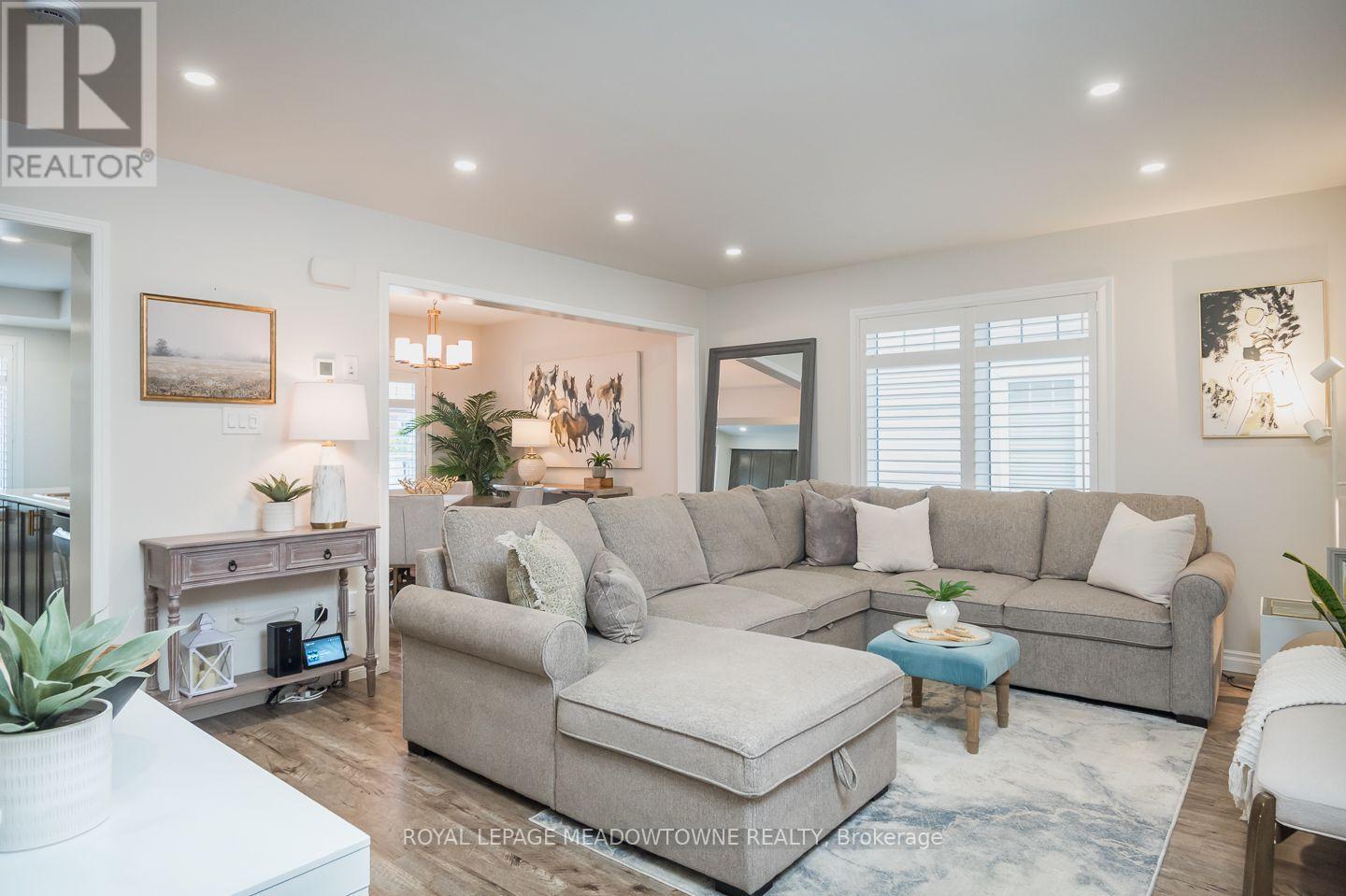 #104 6020 DERRY ROAD - 5