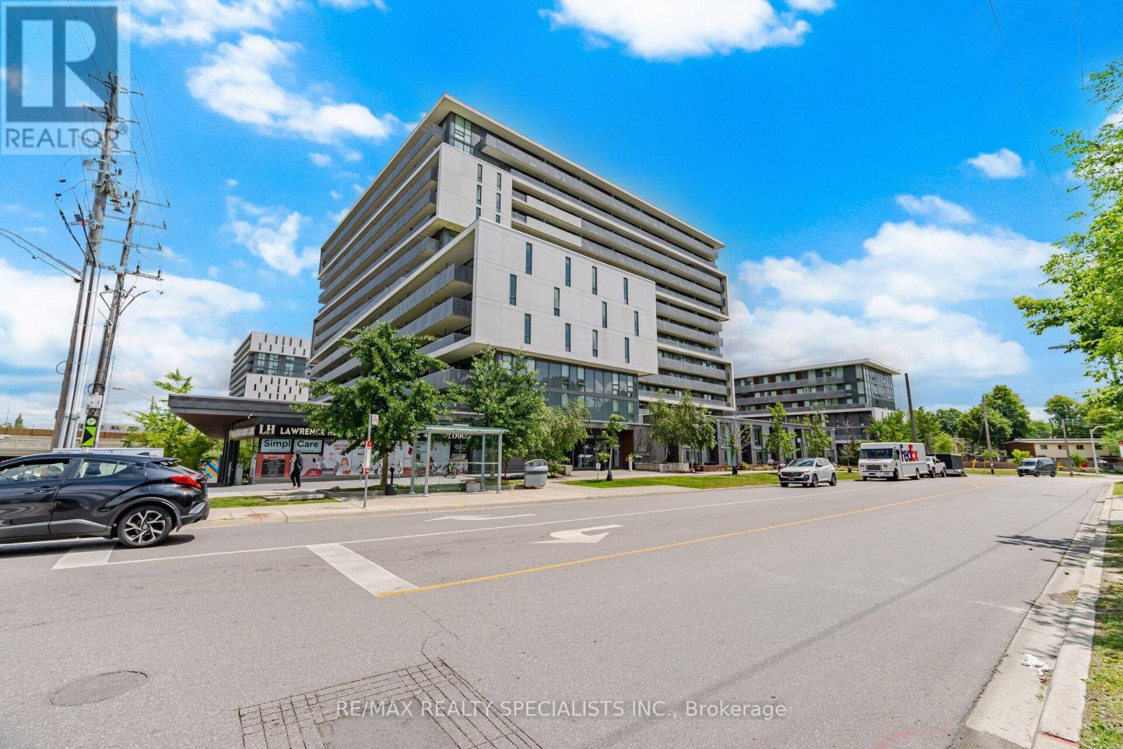 #1222 160 FLEMINGTON ROAD - 2