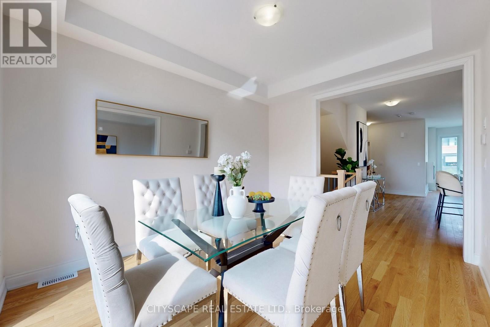 6 MARVIN AVENUE - 29