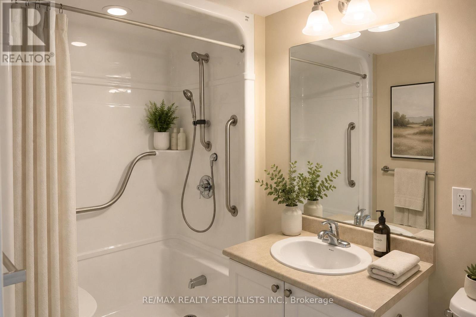 #1007 810 SCOLLARD COURT - 21