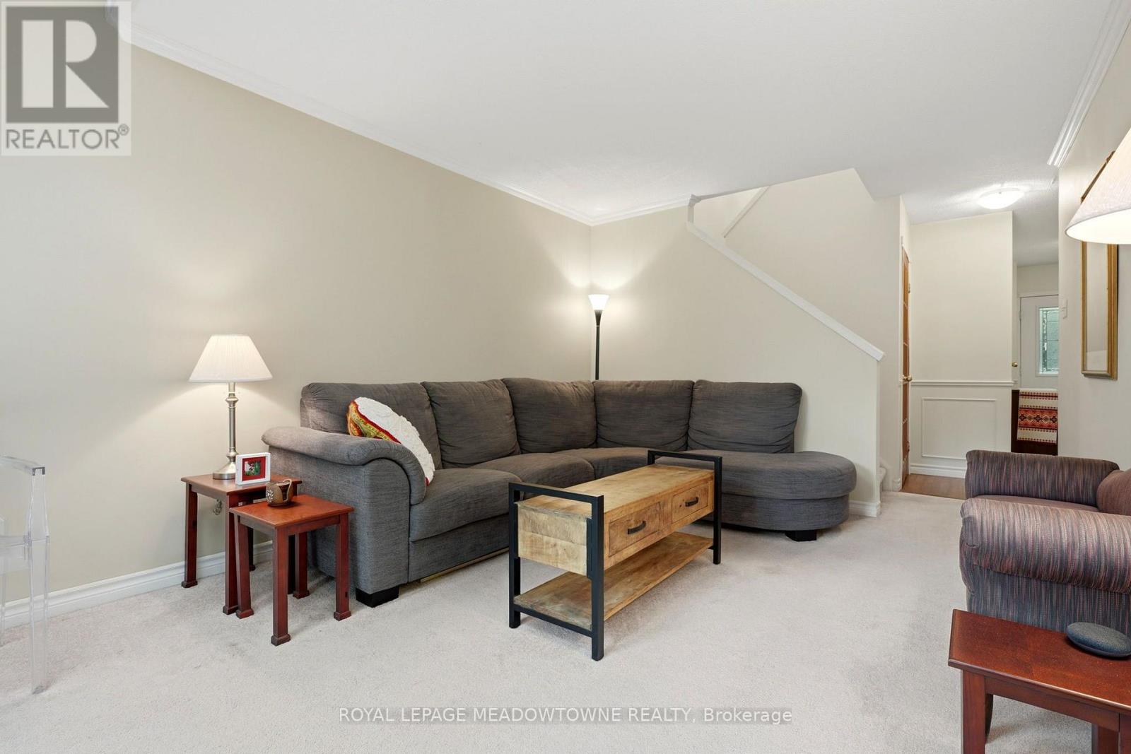 69 LYNDEN CIRCLE - 10