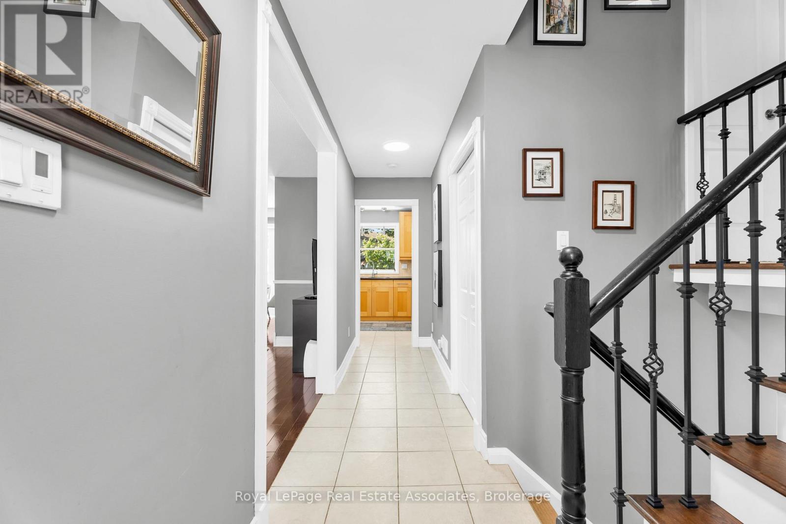 233 ELMORE DRIVE - 5
