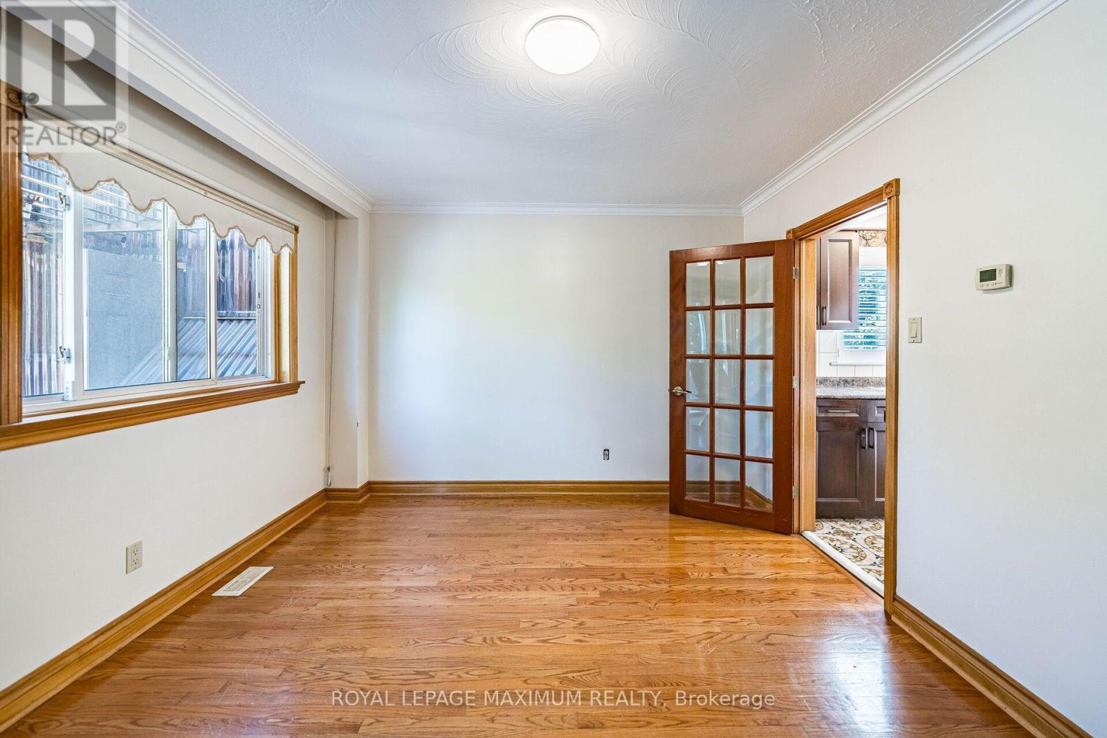 40 BROADOAKS DRIVE - 13