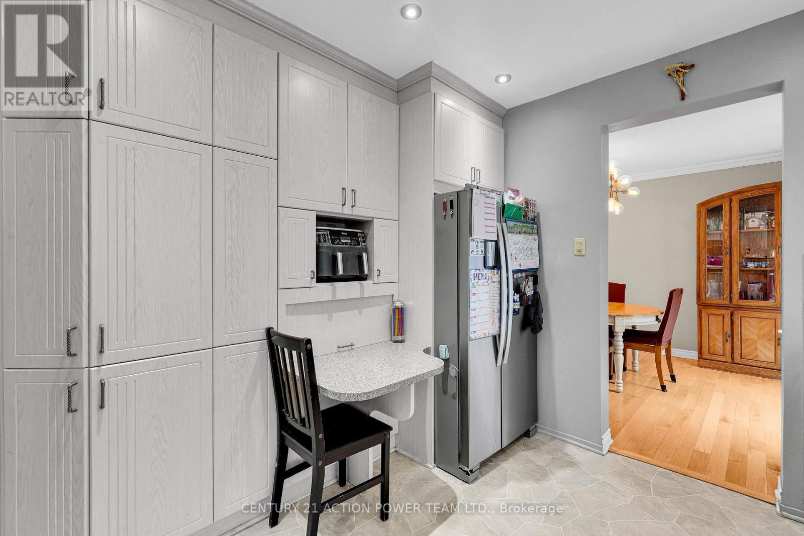 3 Bed, 2 Bath House for Sale in Ottawa – 1810 SIMARD DRIVE, Ottawa – MLS# X13494972 - Image 19
