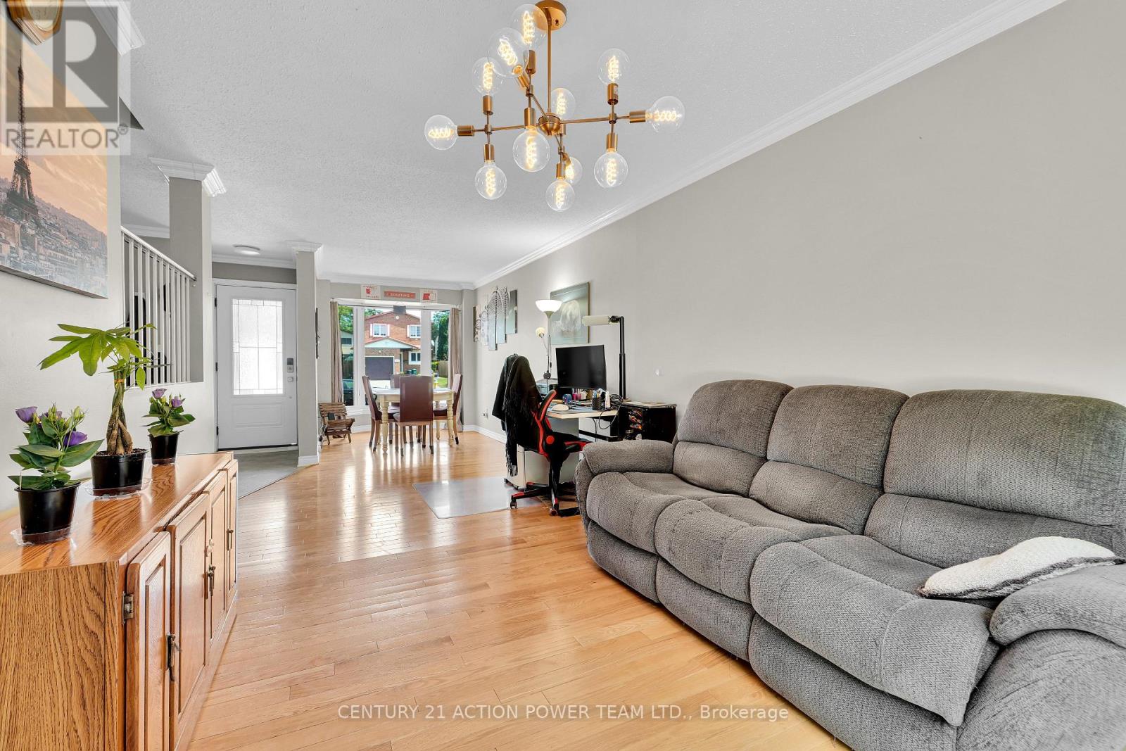 3 Bed, 2 Bath House for Sale in Ottawa – 1810 SIMARD DRIVE, Ottawa – MLS# X13494972 - Image 9