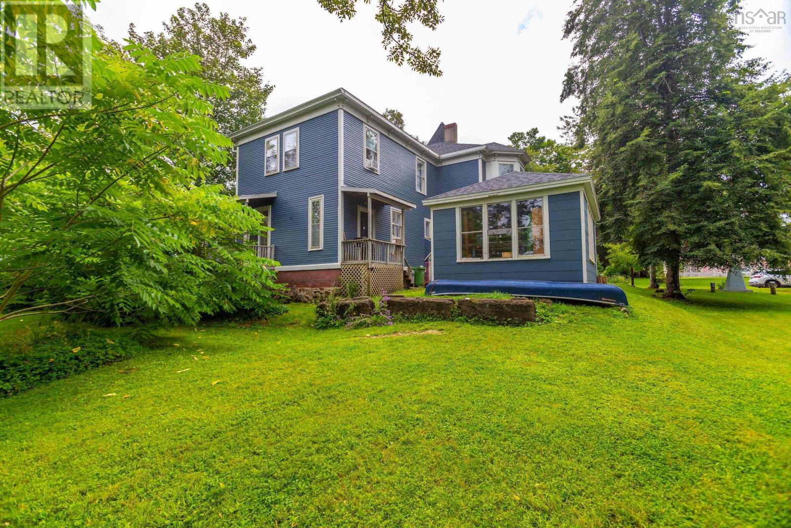 Property 41 of 49 of 548 St. George Street