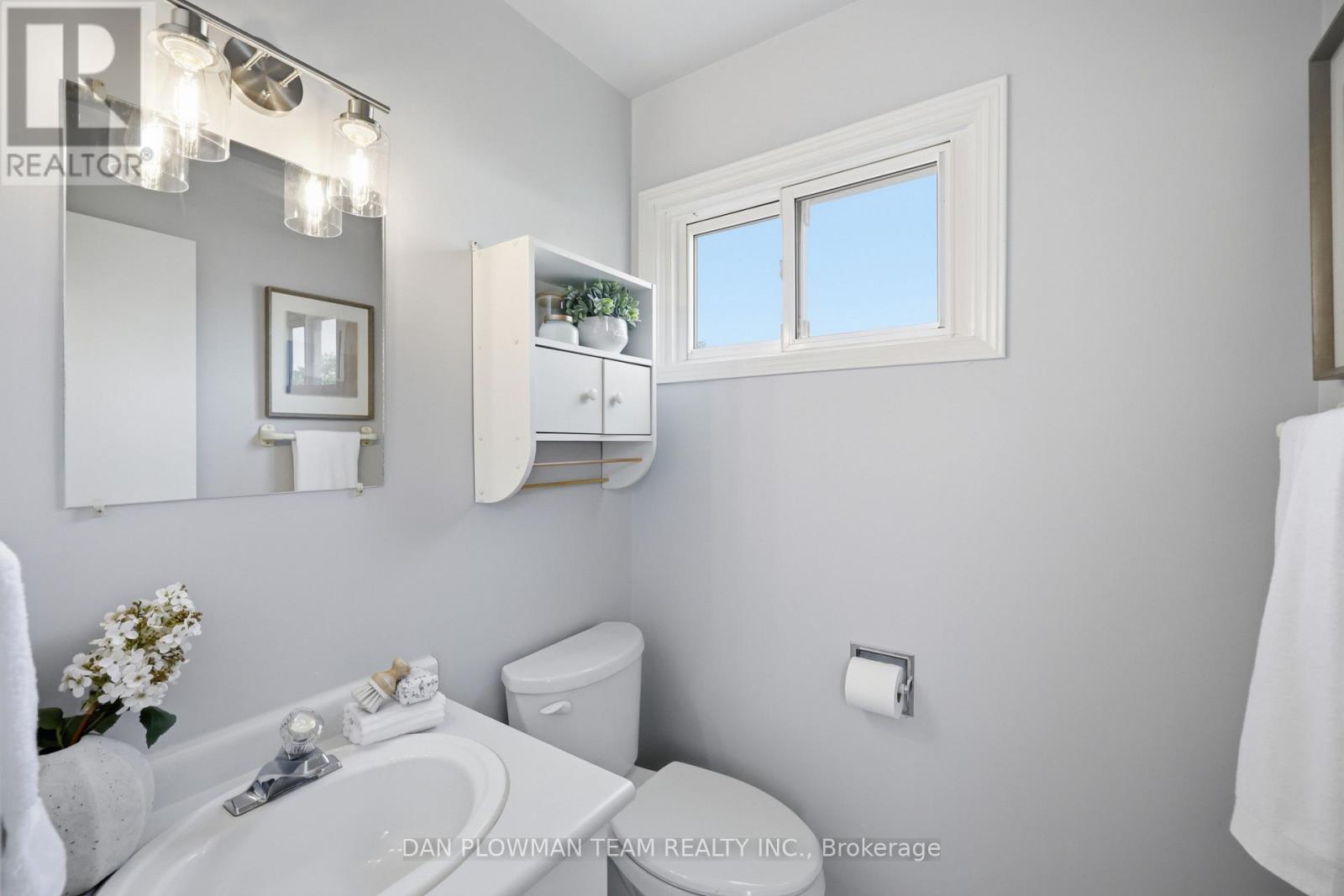 7 SPRUCE STREET - Image 15