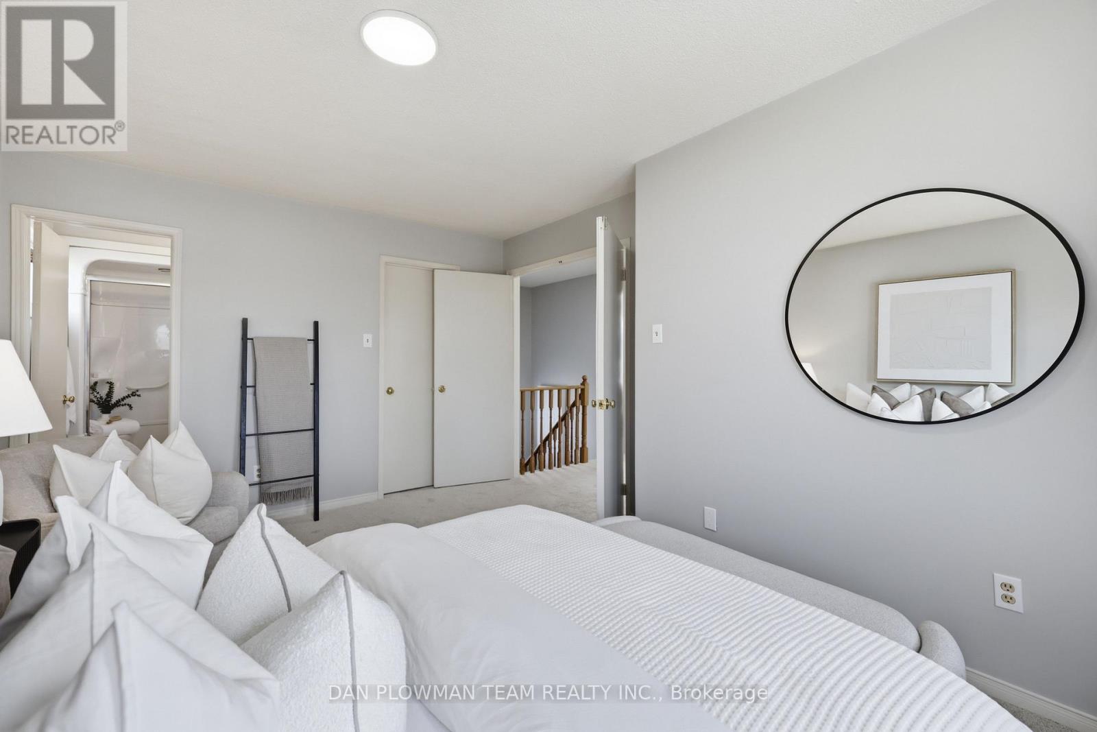 7 SPRUCE STREET - Image 18