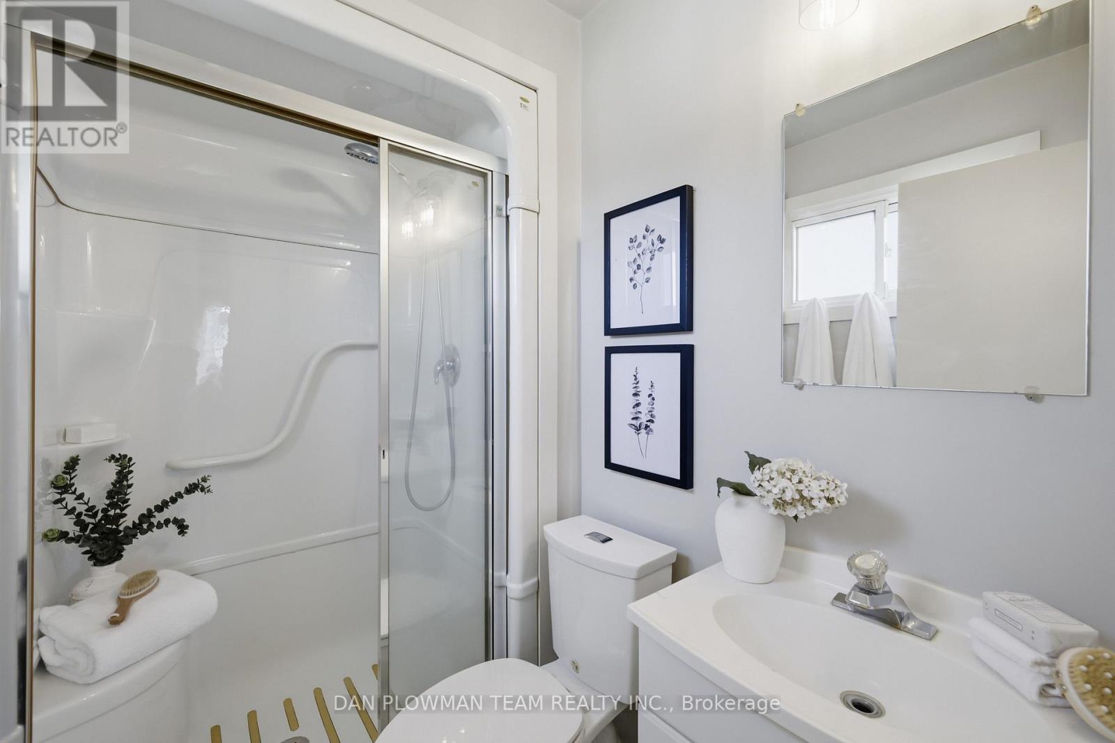 7 SPRUCE STREET - Image 19