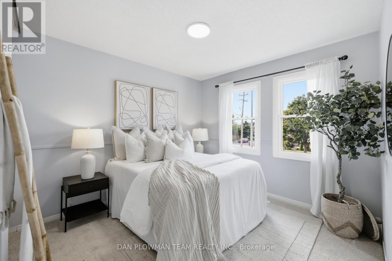 7 SPRUCE STREET - Image 20