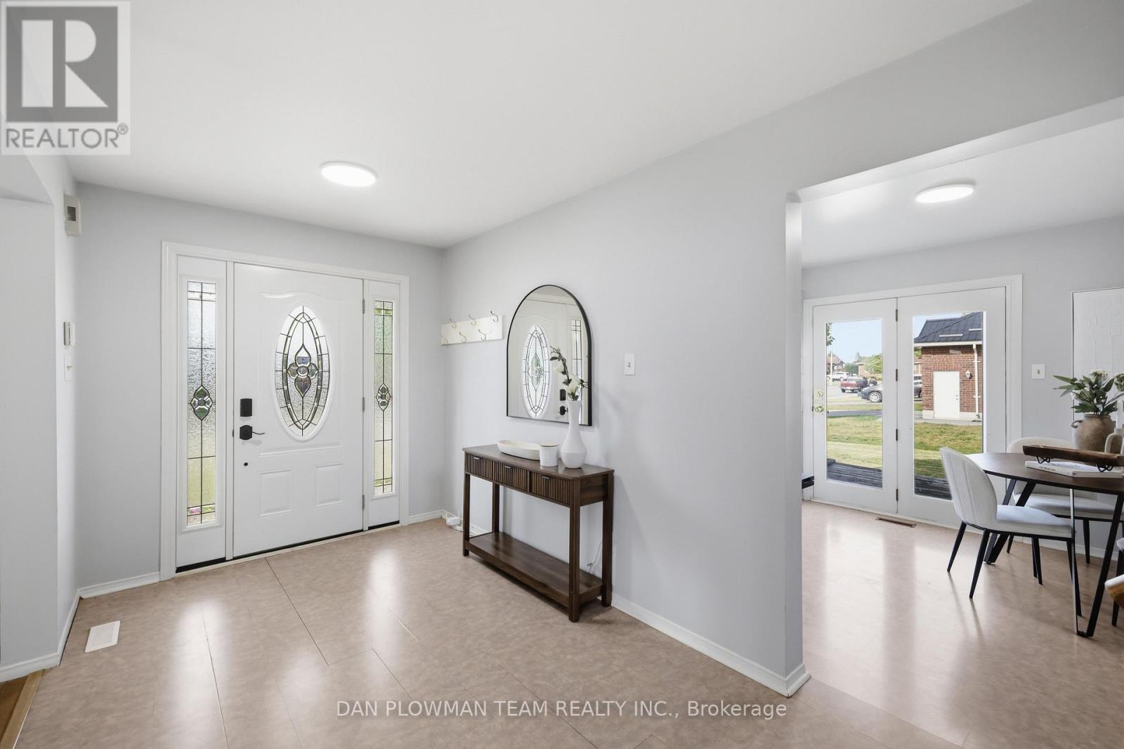 7 SPRUCE STREET - Image 5