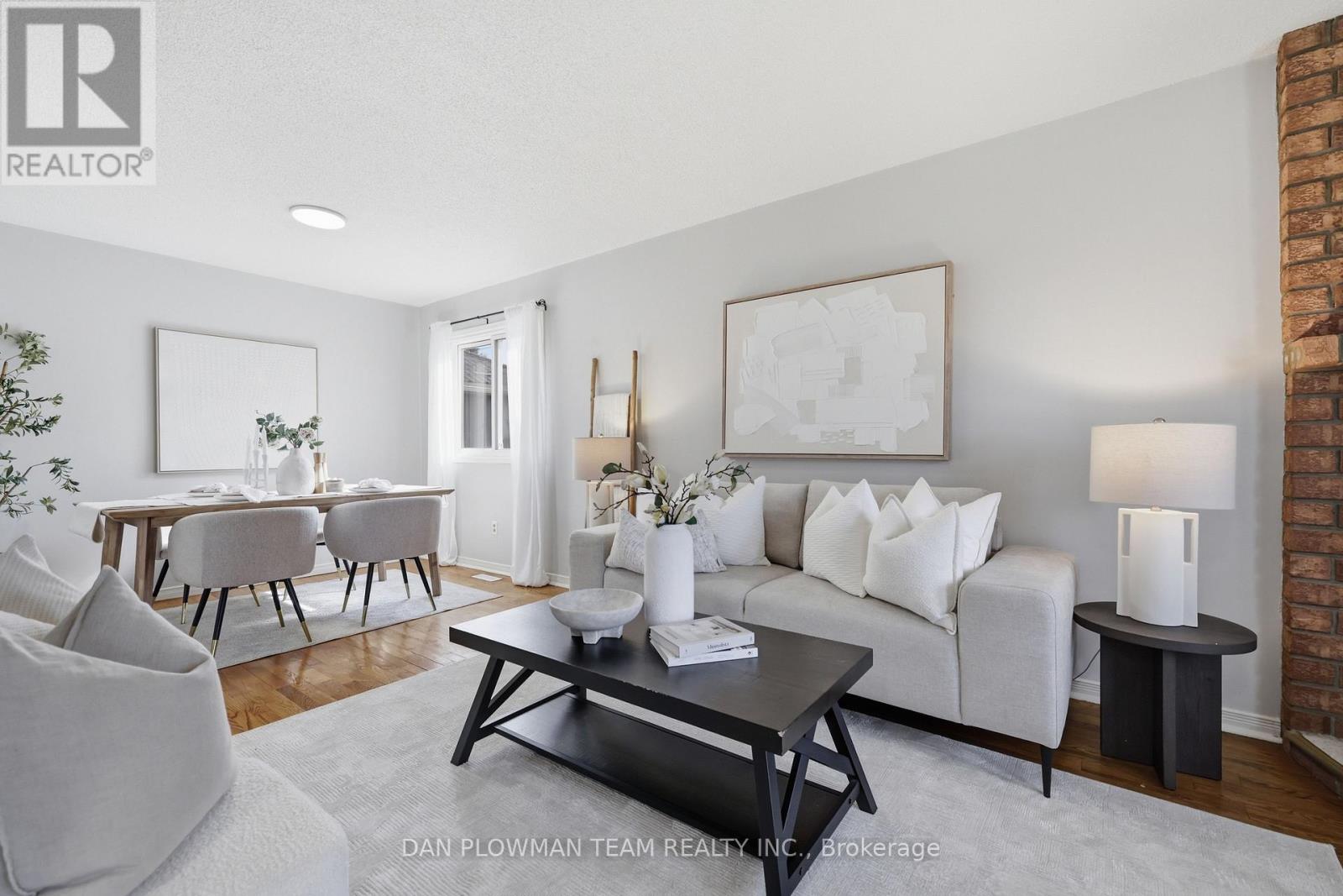 7 SPRUCE STREET - Image 7