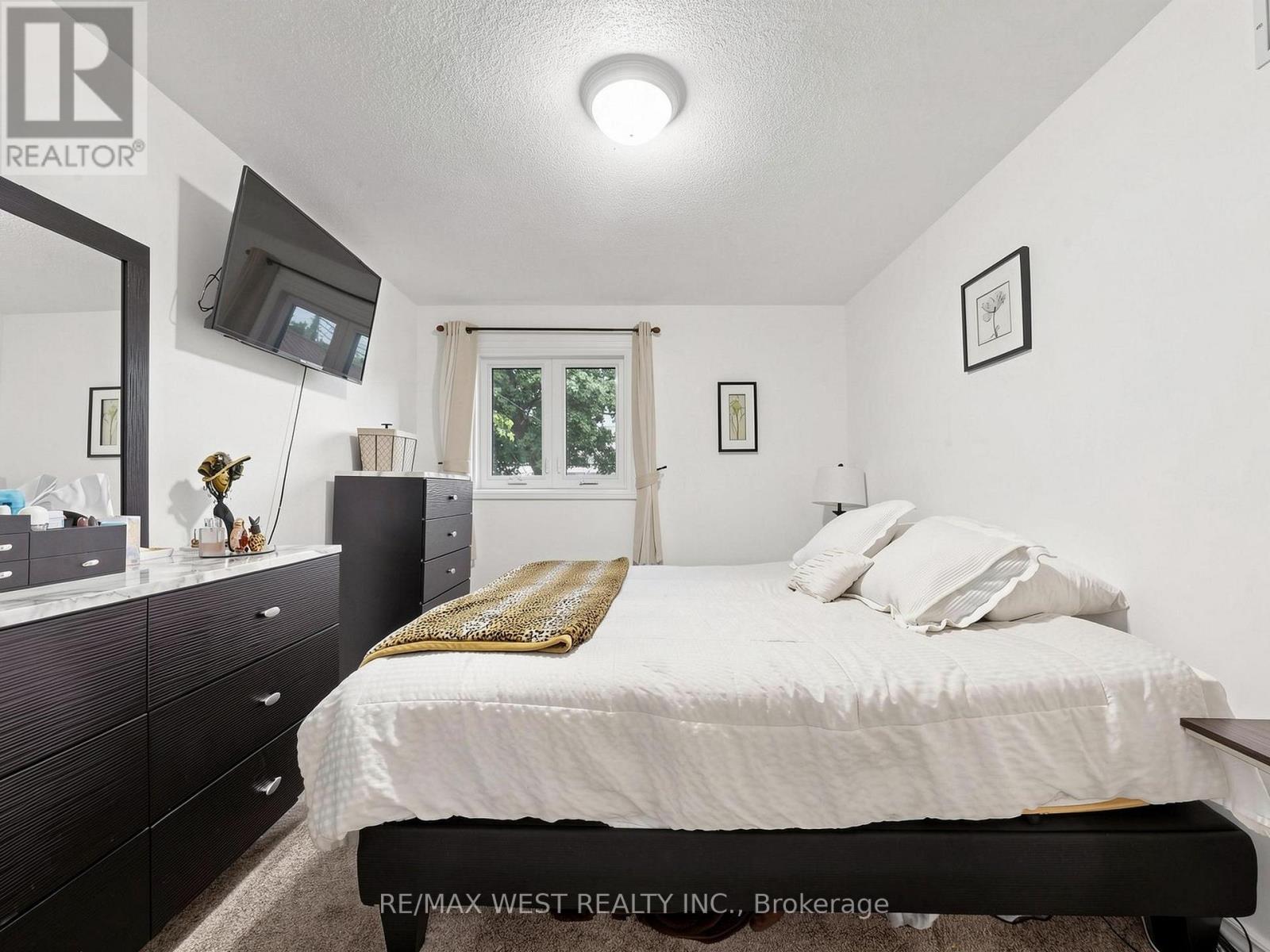335 EAST AVENUE N - 17