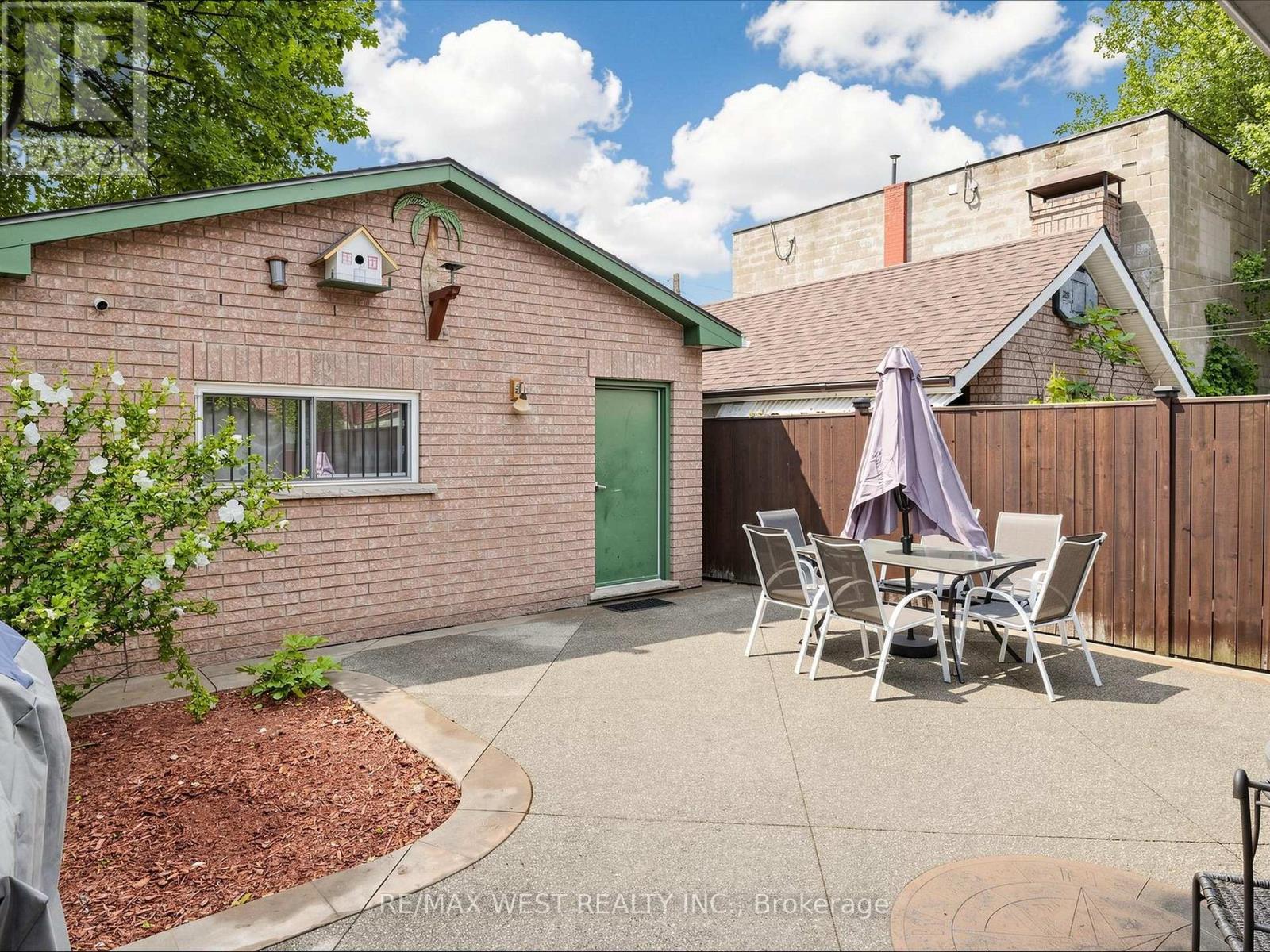 335 EAST AVENUE N - 42