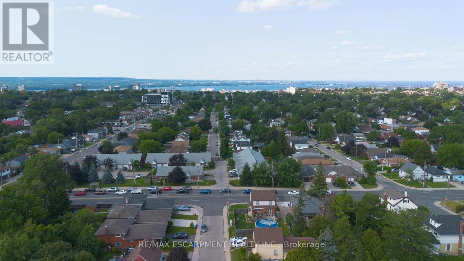 22 DAVID AVENUE - 36