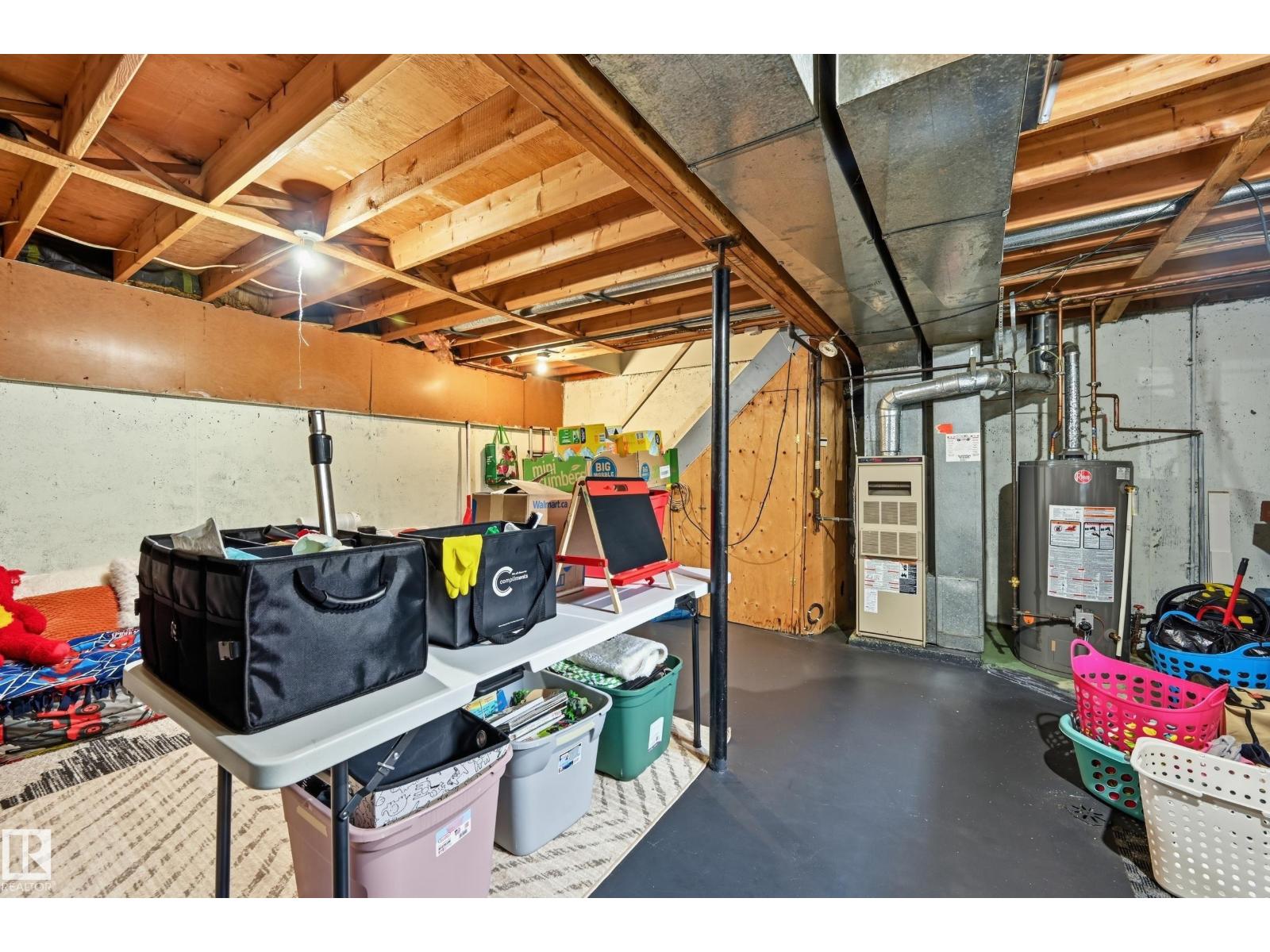 5677 137 AV NW - 28