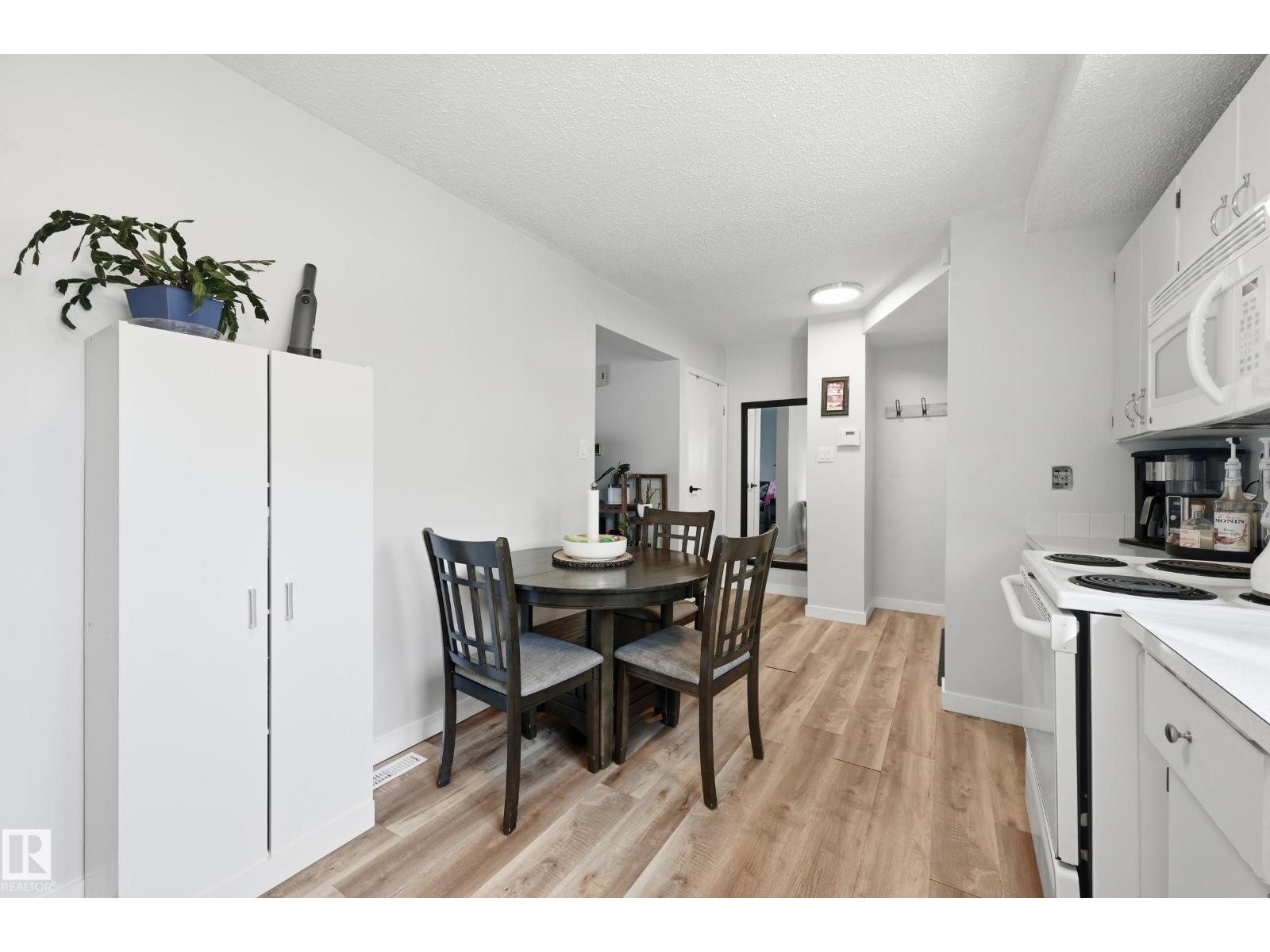 5677 137 AV NW - 8